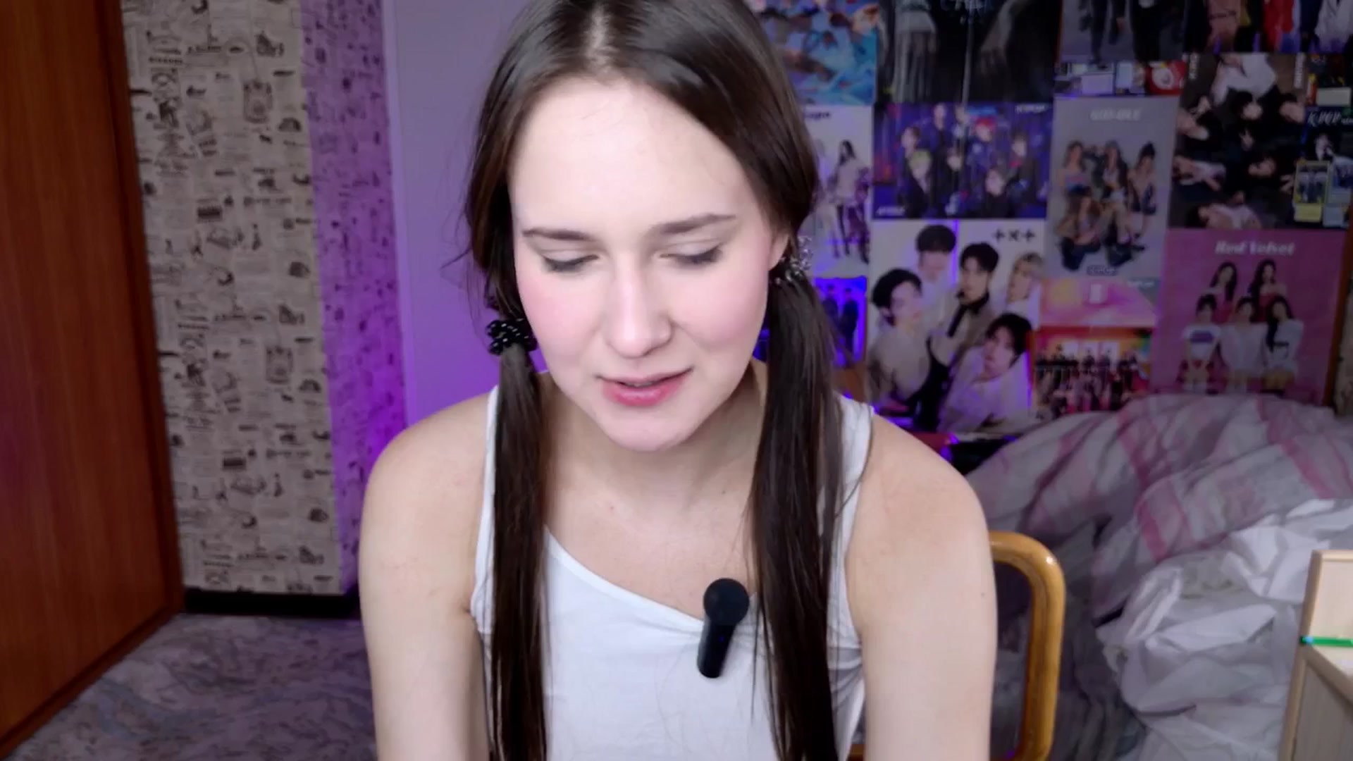 Gallery image thumbnail from LucyRosen's myfreecams stream on, 11/27/2025, 17:04 image 15 of 20