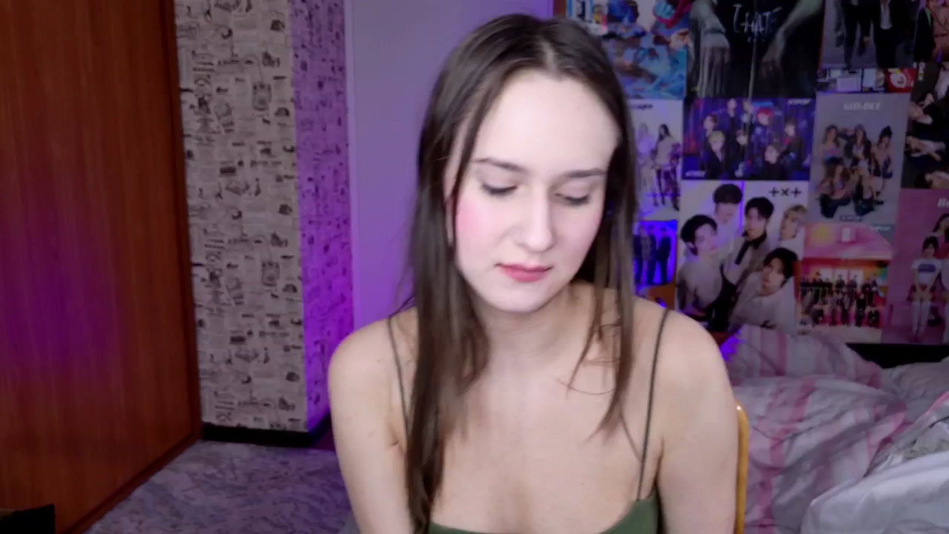 Gallery image thumbnail from LucyRosen's myfreecams stream on, 11/28/2025, 07:51 image 2 of 20