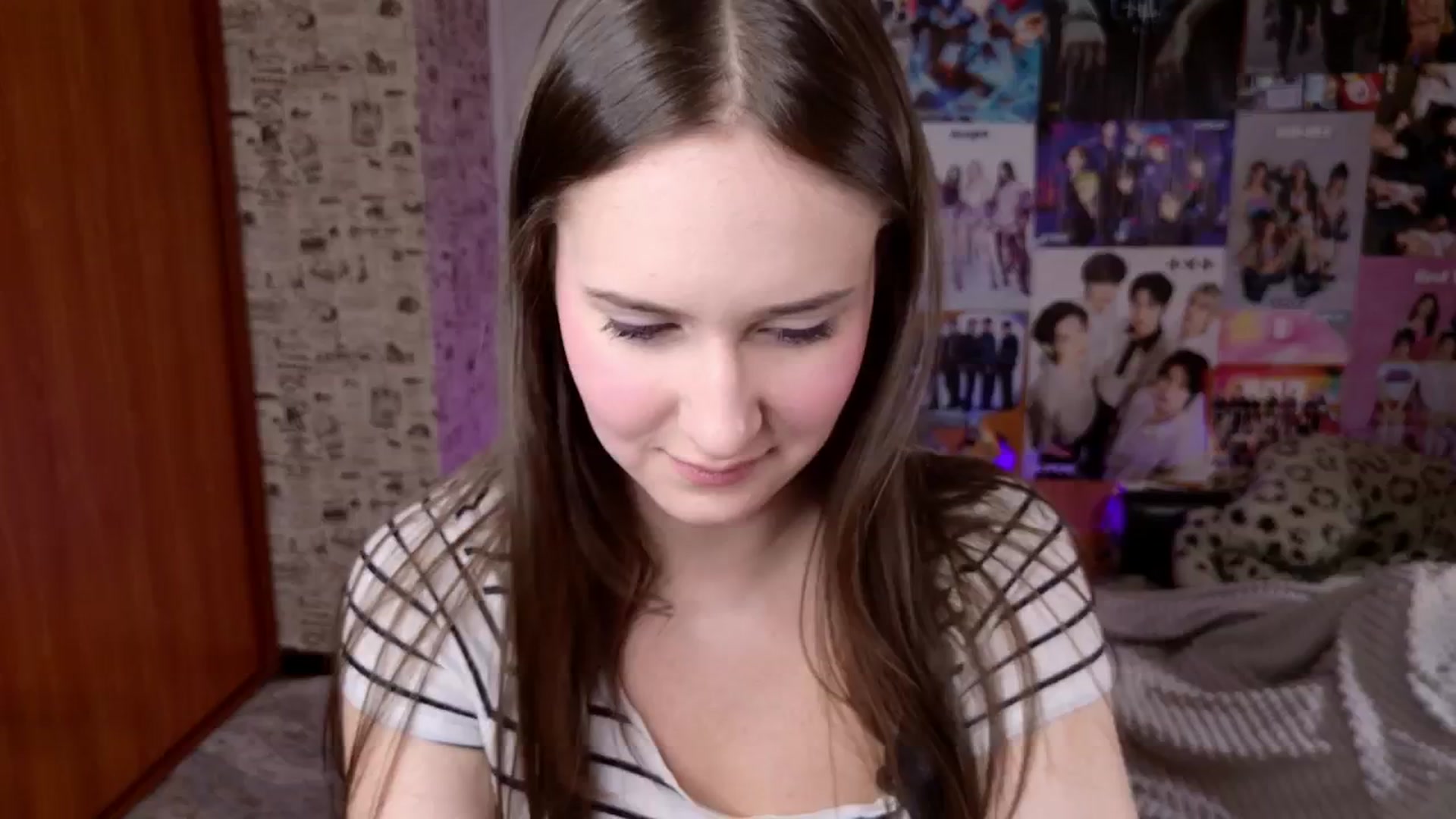 Gallery image thumbnail from LucyRosen's myfreecams stream on, 12/08/2025, 12:32 image 1 of 20