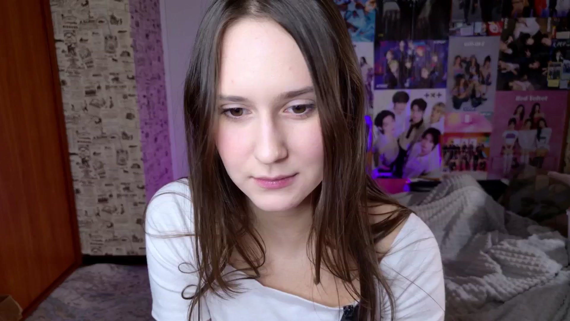 Gallery image thumbnail from LucyRosen's myfreecams stream on, 12/14/2025, 16:18 image 6 of 20