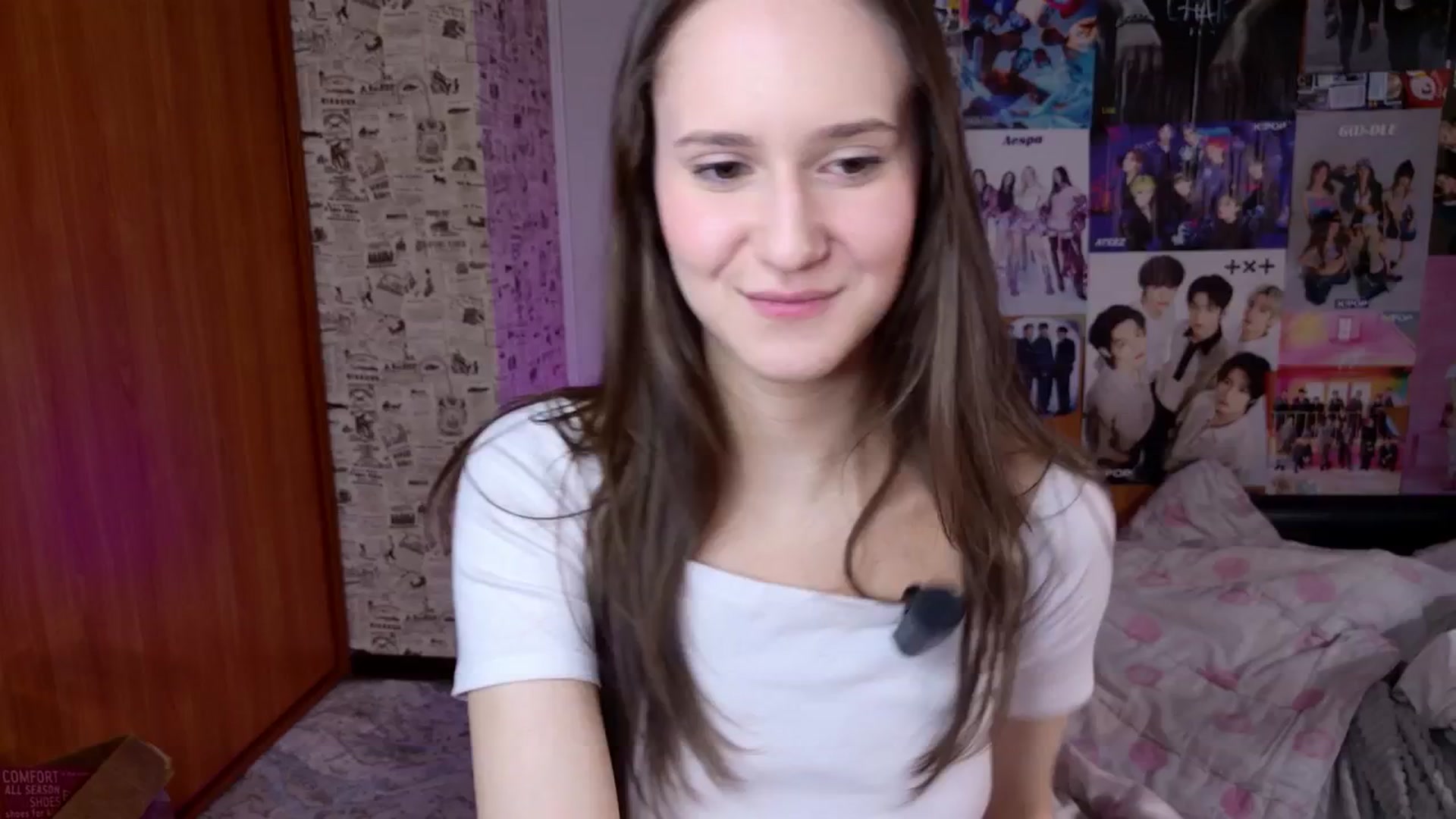 Gallery image thumbnail from LucyRosen's myfreecams stream on, 12/17/2025, 17:02 image 19 of 20