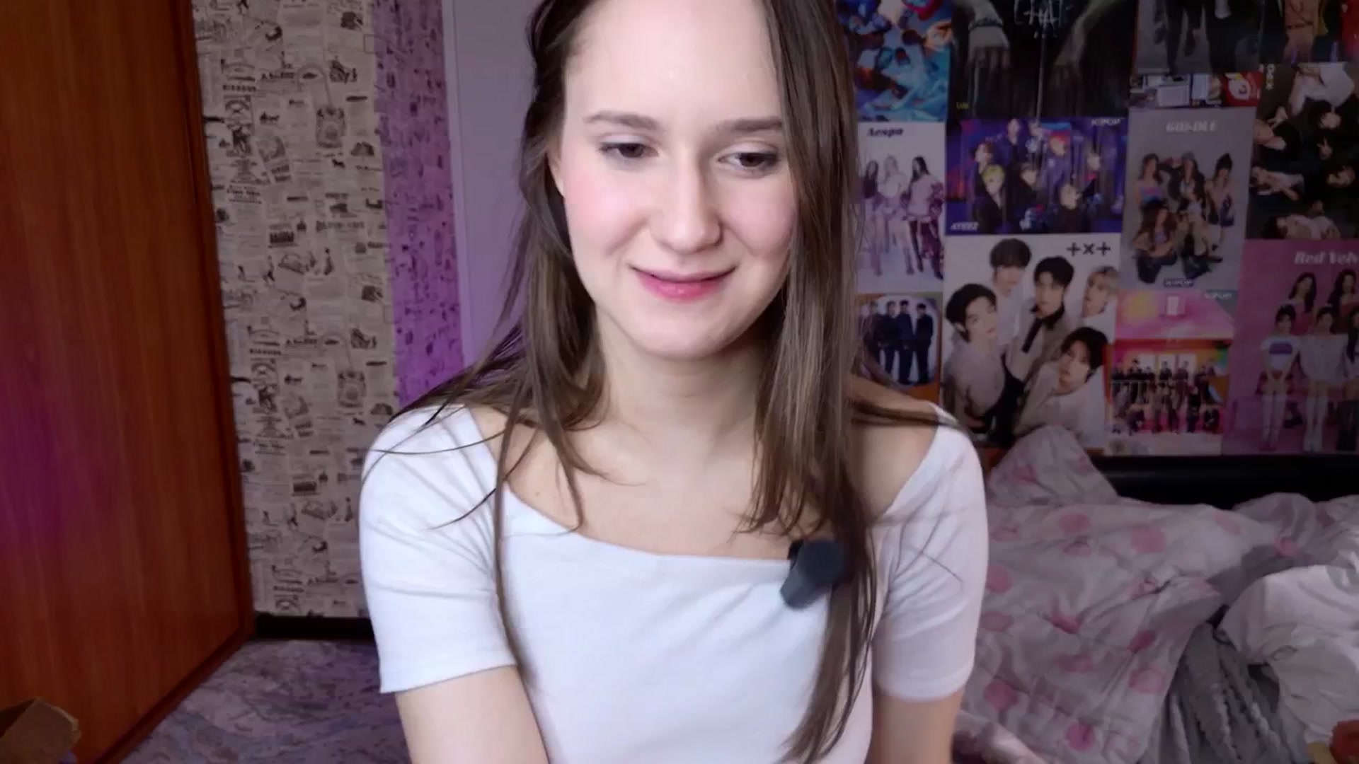Gallery image thumbnail from LucyRosen's myfreecams stream on, 12/17/2025, 17:02 image 8 of 20