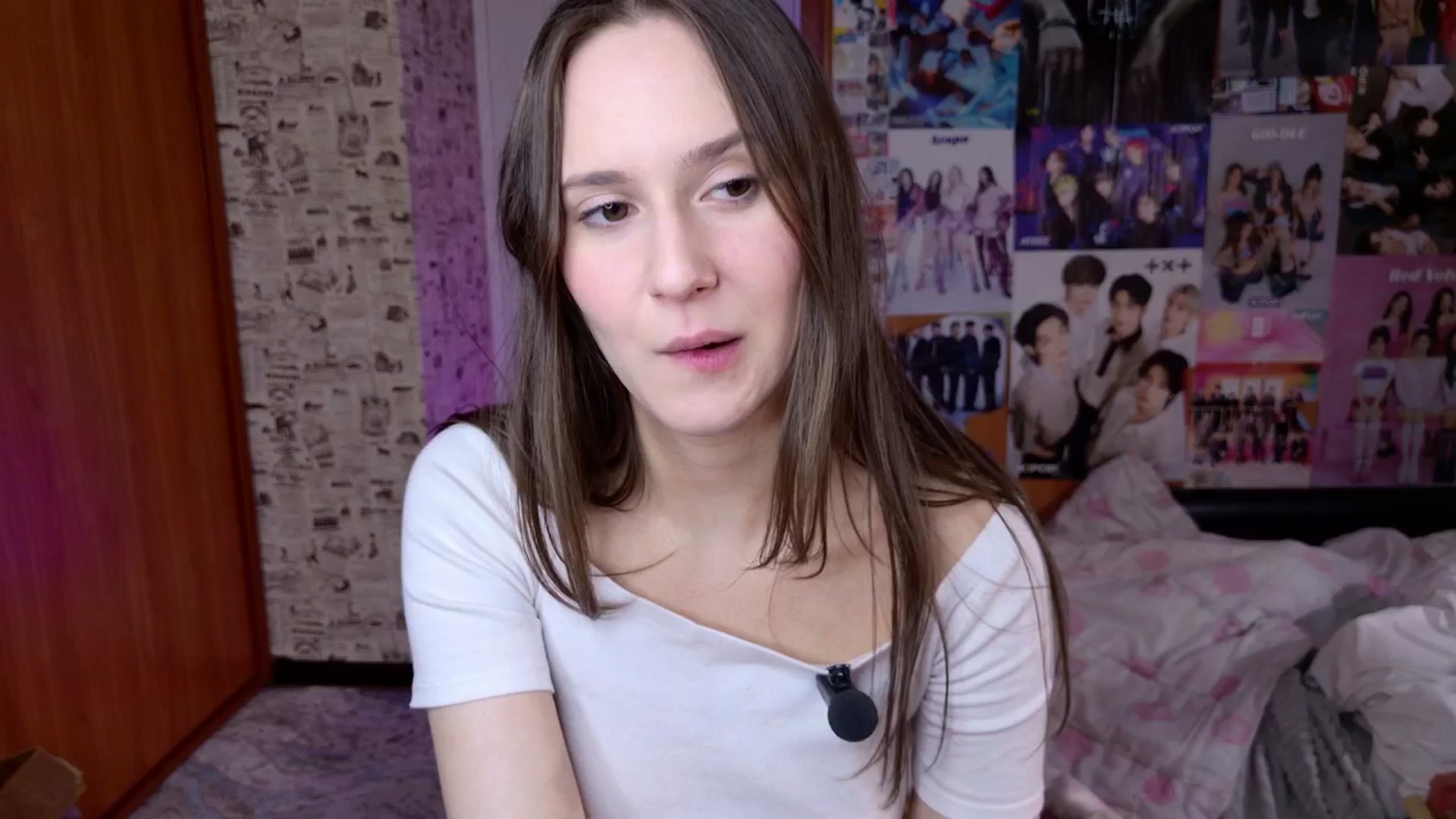 Gallery image thumbnail from LucyRosen's myfreecams stream on, 12/17/2025, 17:02 image 4 of 20