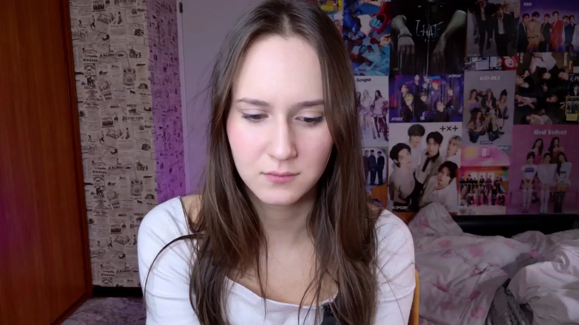 Gallery image thumbnail from LucyRosen's myfreecams stream on, 12/17/2025, 18:00 image 13 of 20