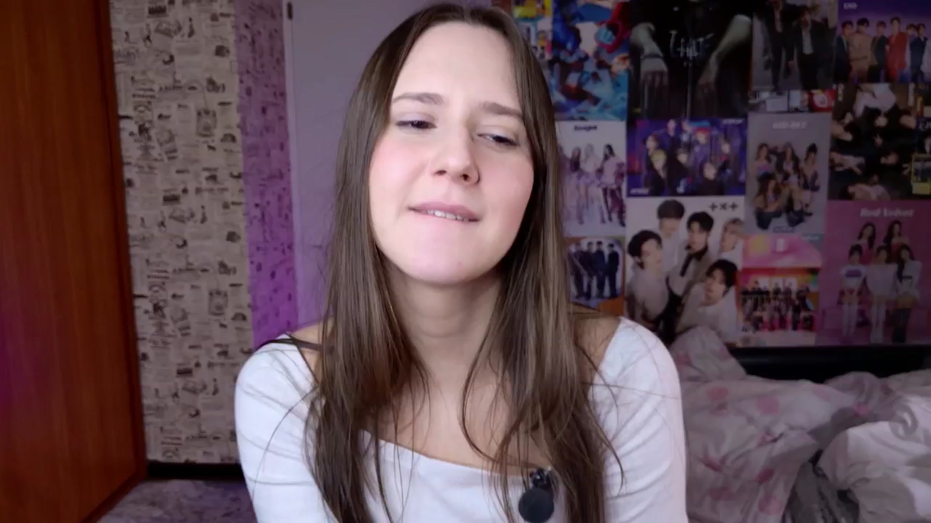 Gallery image thumbnail from LucyRosen's myfreecams stream on, 12/17/2025, 18:00 image 11 of 20