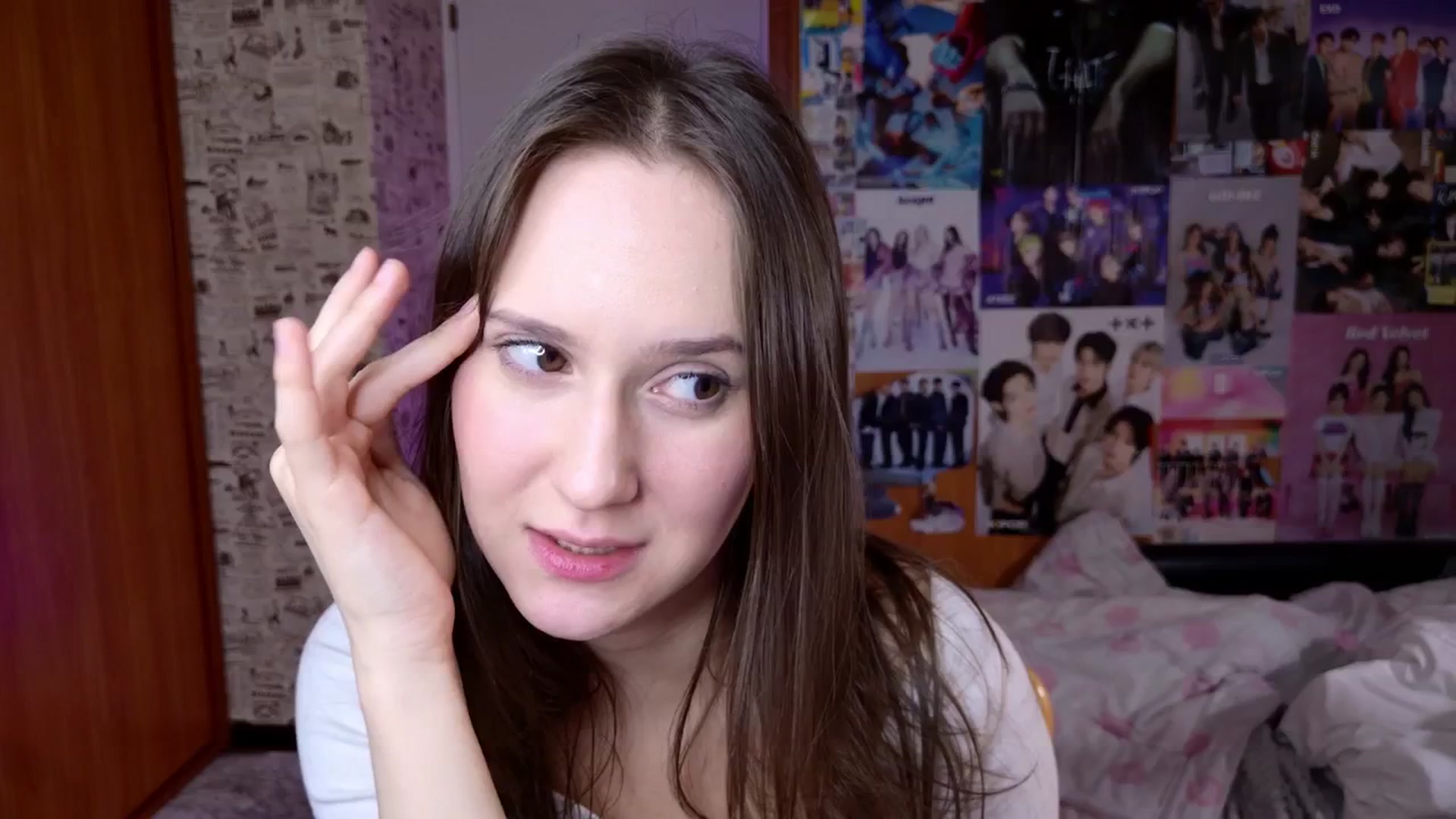 Gallery image thumbnail from LucyRosen's myfreecams stream on, 12/17/2025, 18:00 image 12 of 20