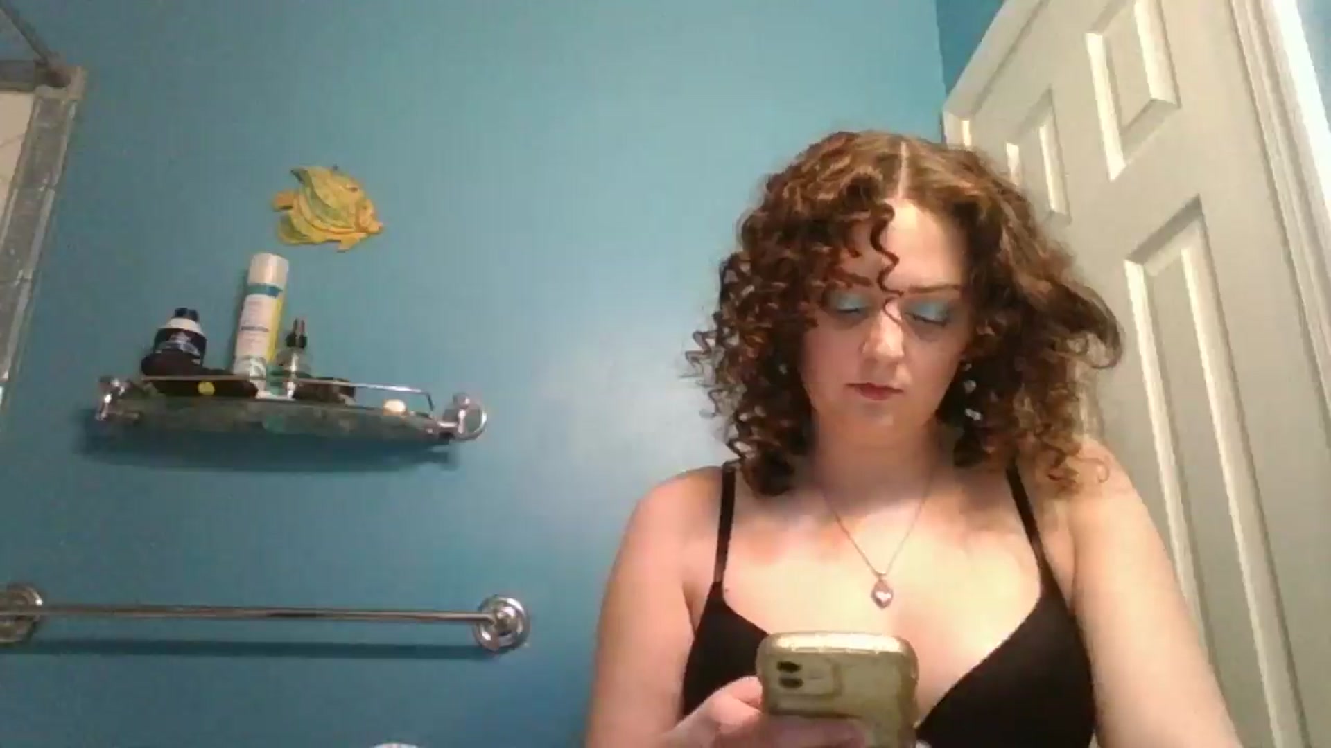 Gallery image thumbnail from LucySky's myfreecams stream on, 03/12/2026, 19:27 image 14 of 20