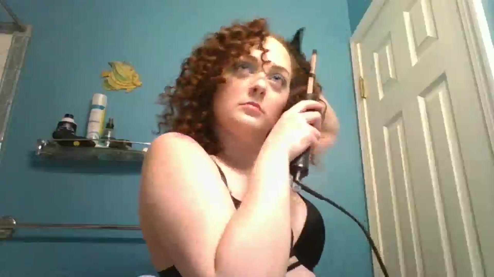 Gallery image thumbnail from LucySky's myfreecams stream on, 03/12/2026, 19:27 image 13 of 20