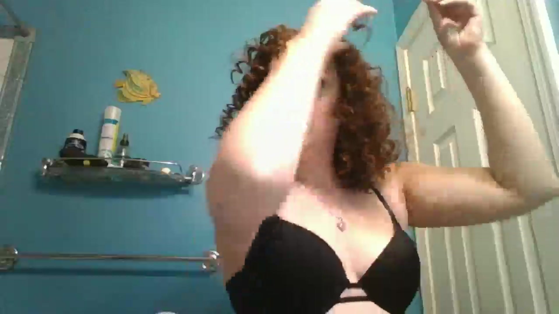 Gallery image thumbnail from LucySky's myfreecams stream on, 03/12/2026, 19:27 image 19 of 20