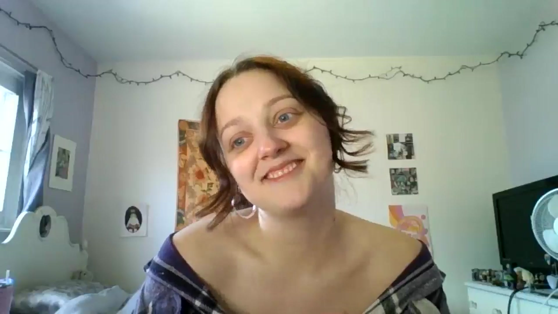 Gallery image thumbnail from LucySky's myfreecams stream on, 03/19/2026, 19:33 image 8 of 20