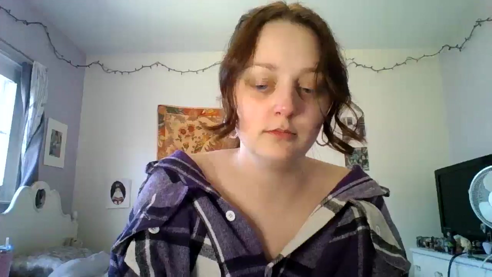 Gallery image thumbnail from LucySky's myfreecams stream on, 03/19/2026, 19:33 image 2 of 20