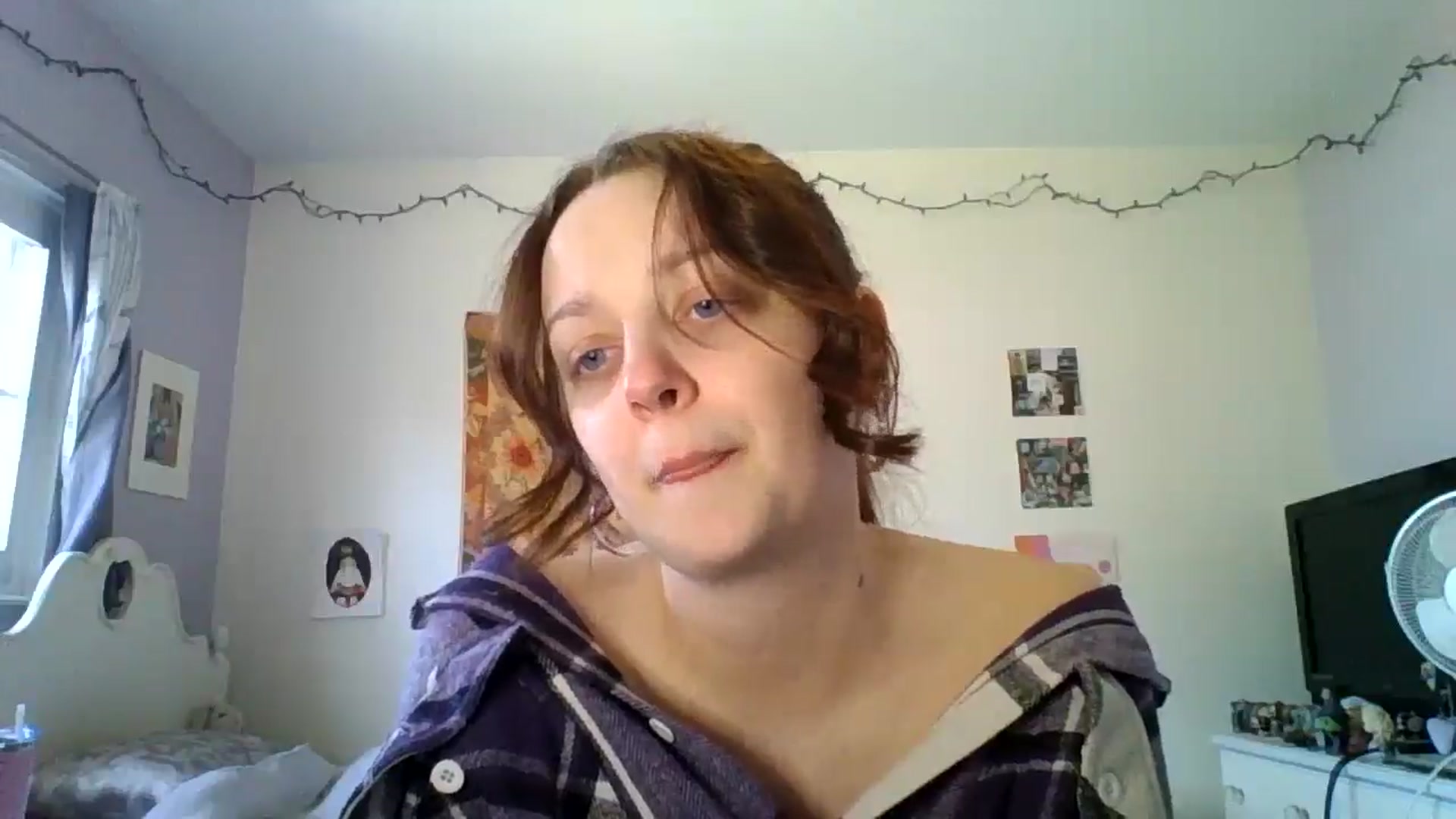 Gallery image thumbnail from LucySky's myfreecams stream on, 03/19/2026, 19:33 image 4 of 20