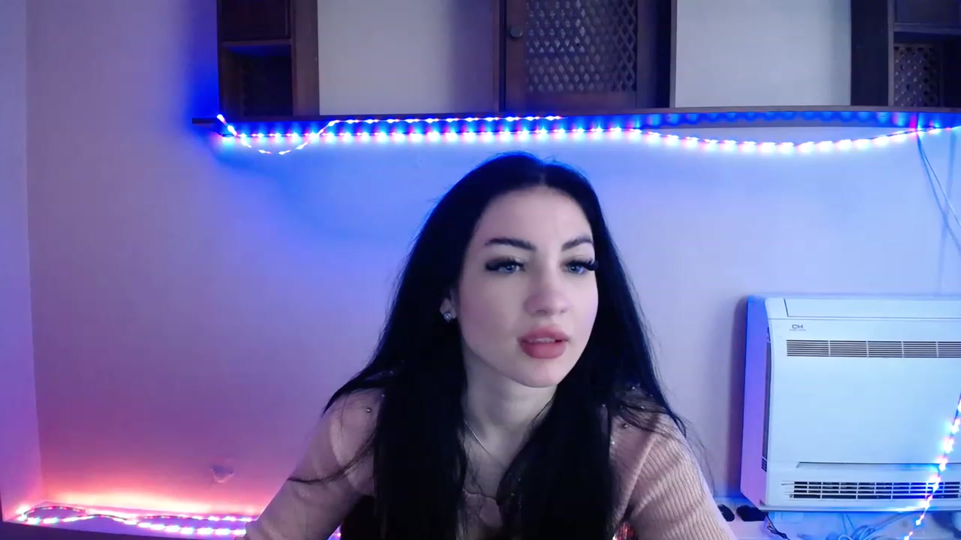 Gallery image thumbnail from LucyStar_'s myfreecams stream on, 11/15/2022, 16:22 image 19 of 20