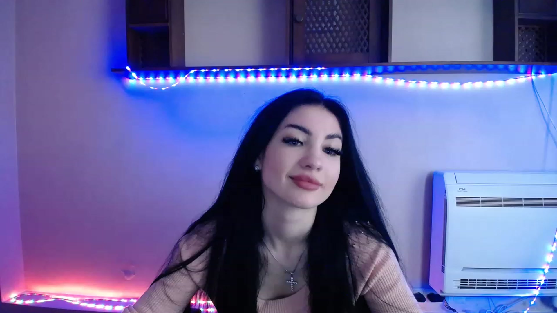 Gallery image thumbnail from LucyStar_'s myfreecams stream on, 11/15/2022, 16:22 image 1 of 20