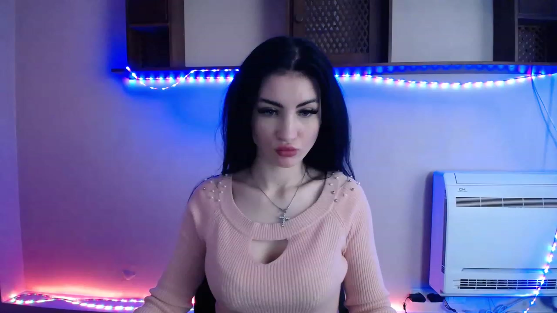 Gallery image thumbnail from LucyStar_'s myfreecams stream on, 11/15/2022, 16:22 image 20 of 20
