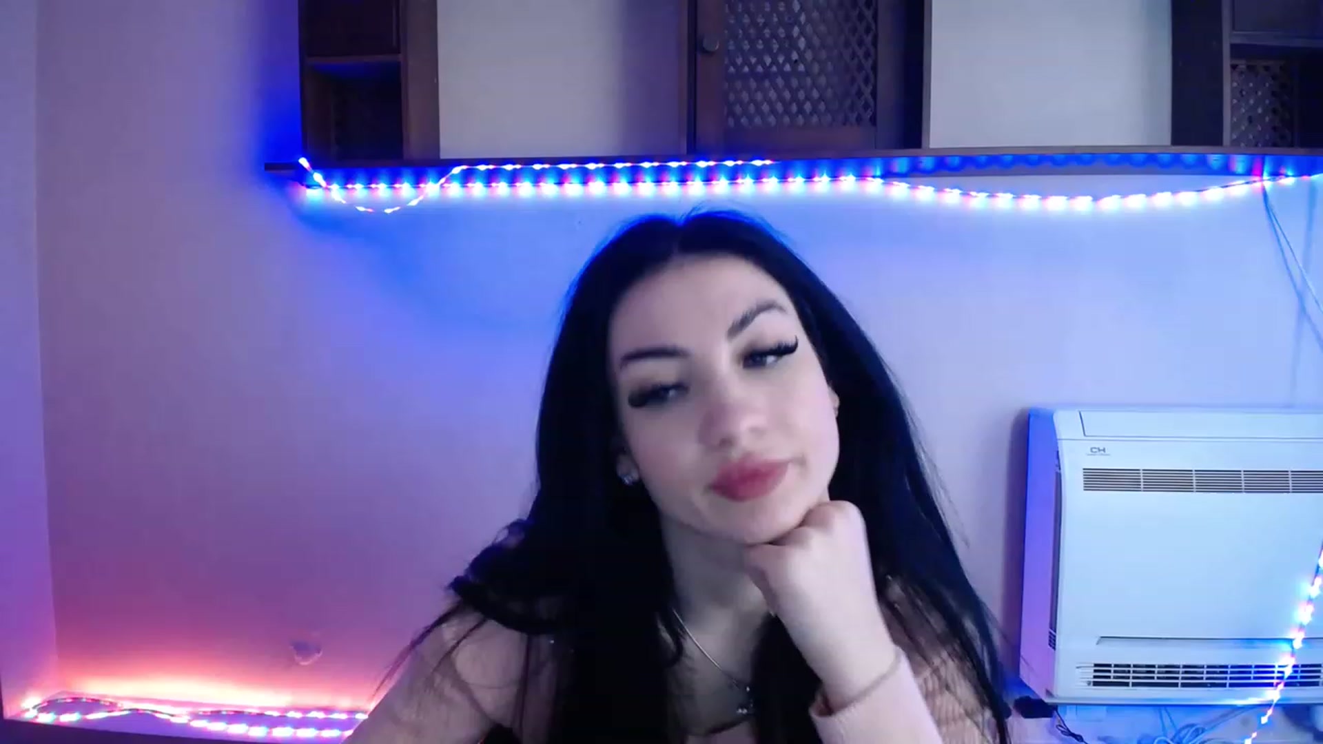 Gallery image thumbnail from LucyStar_'s myfreecams stream on, 11/15/2022, 16:22 image 9 of 20