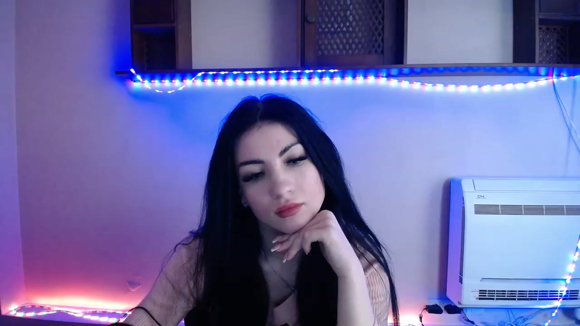 Gallery image thumbnail from LucyStar_'s myfreecams stream on, 11/15/2022, 19:08 image 12 of 20