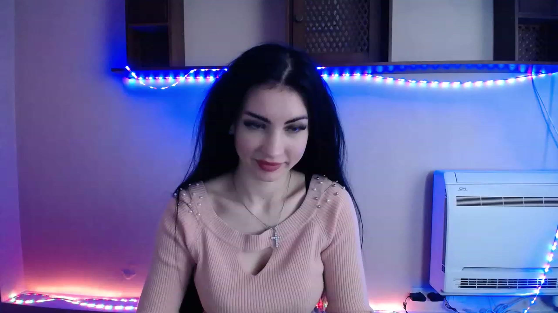 Gallery image thumbnail from LucyStar_'s myfreecams stream on, 11/15/2022, 19:08 image 6 of 20