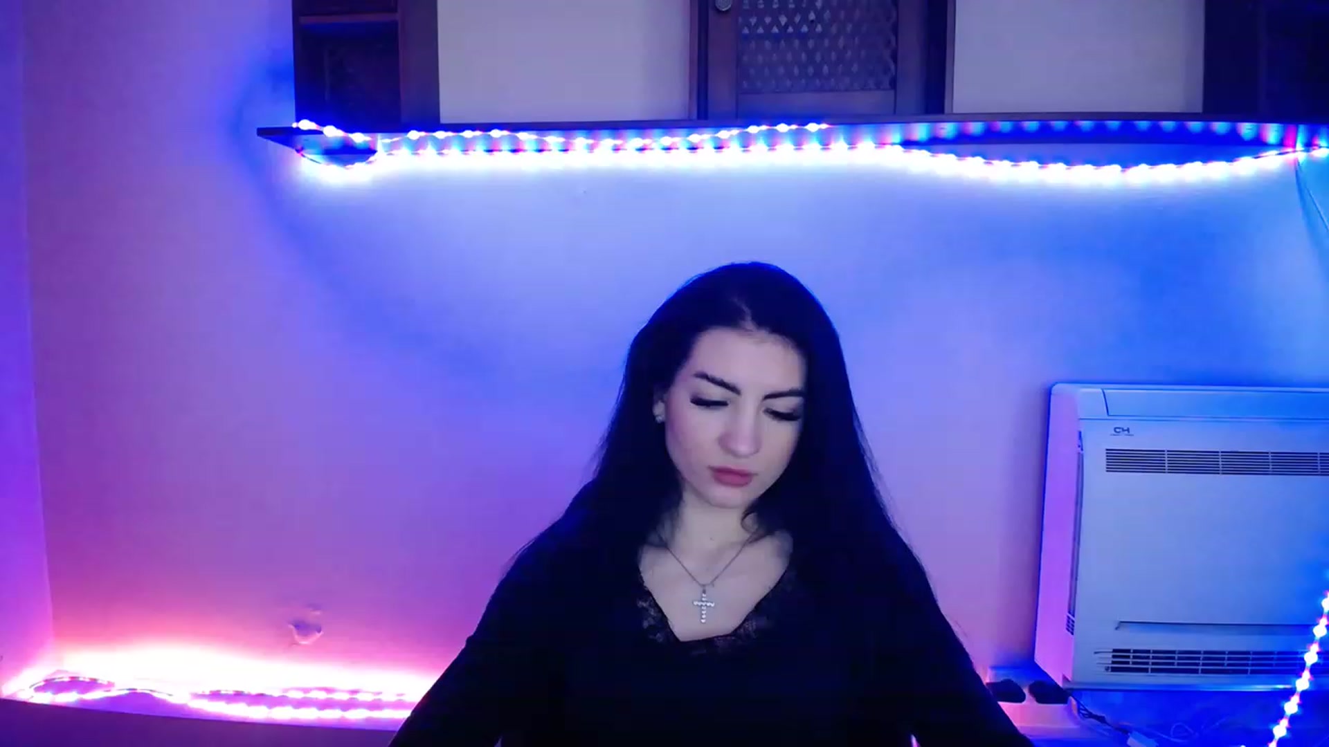 Gallery image thumbnail from LucyStar_'s myfreecams stream on, 11/16/2022, 19:02 image 10 of 20