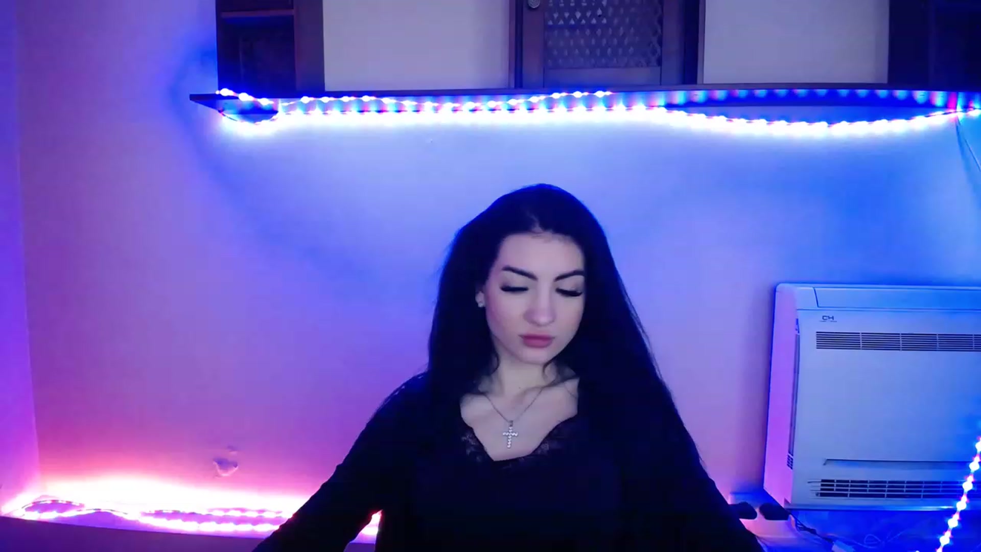 Gallery image thumbnail from LucyStar_'s myfreecams stream on, 11/16/2022, 19:02 image 7 of 20