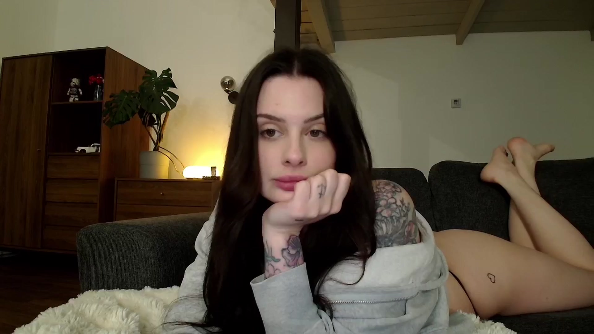 Gallery image thumbnail from LucyVet's myfreecams stream on, 02/06/2026, 19:36 image 4 of 20