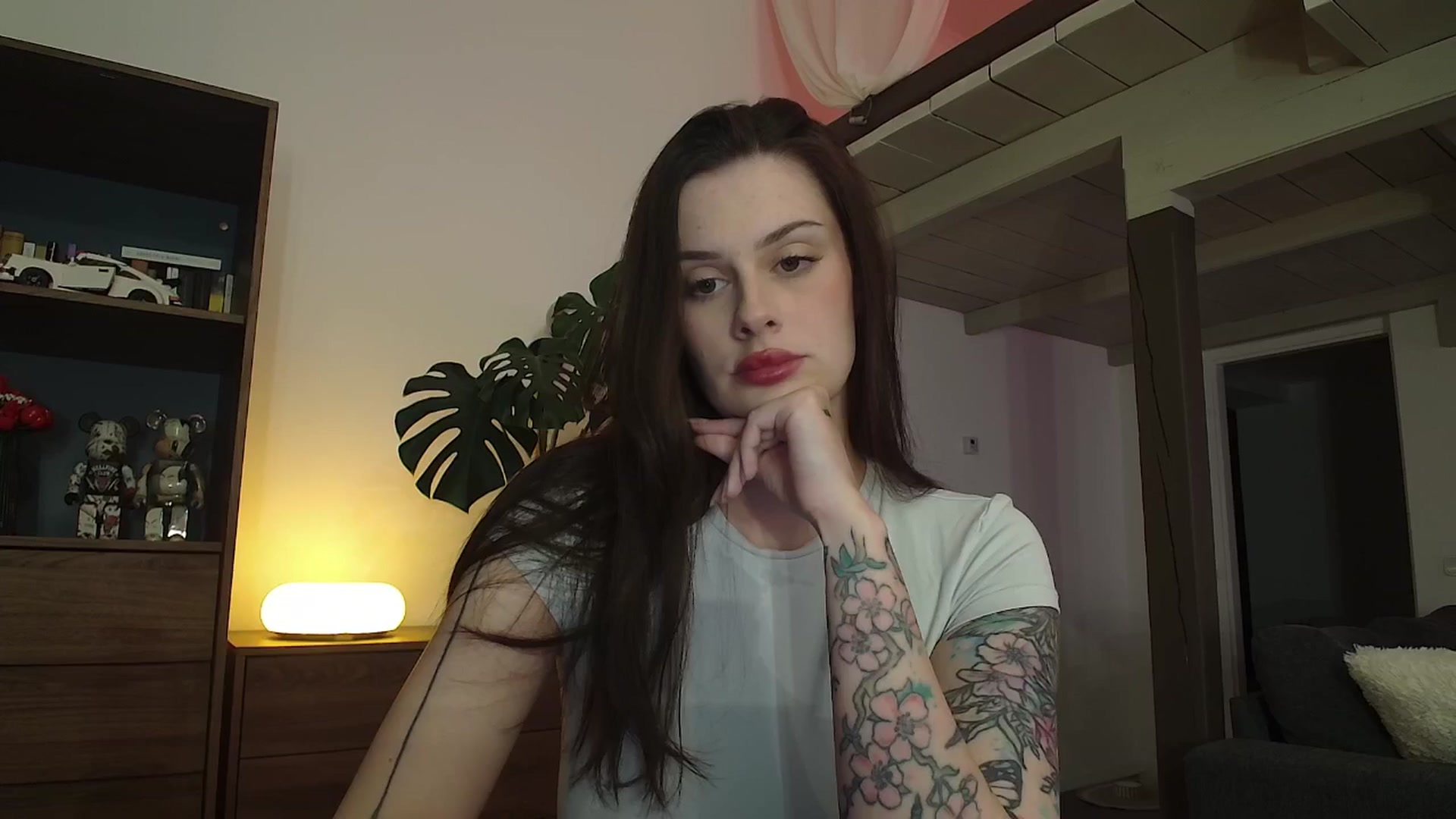 Gallery image thumbnail from LucyVet's myfreecams stream on, 03/29/2026, 18:59 image 4 of 20
