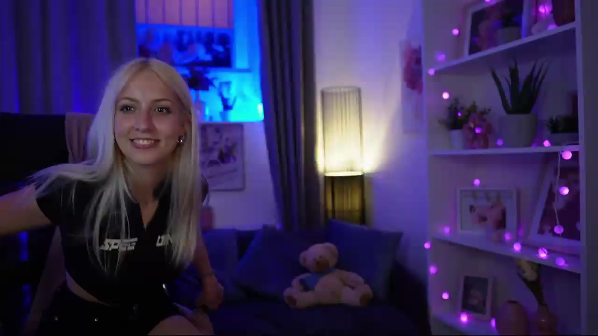 Gallery image thumbnail from Lucy_Cutie's myfreecams stream on, 06/22/2026, 20:47 image 12 of 20