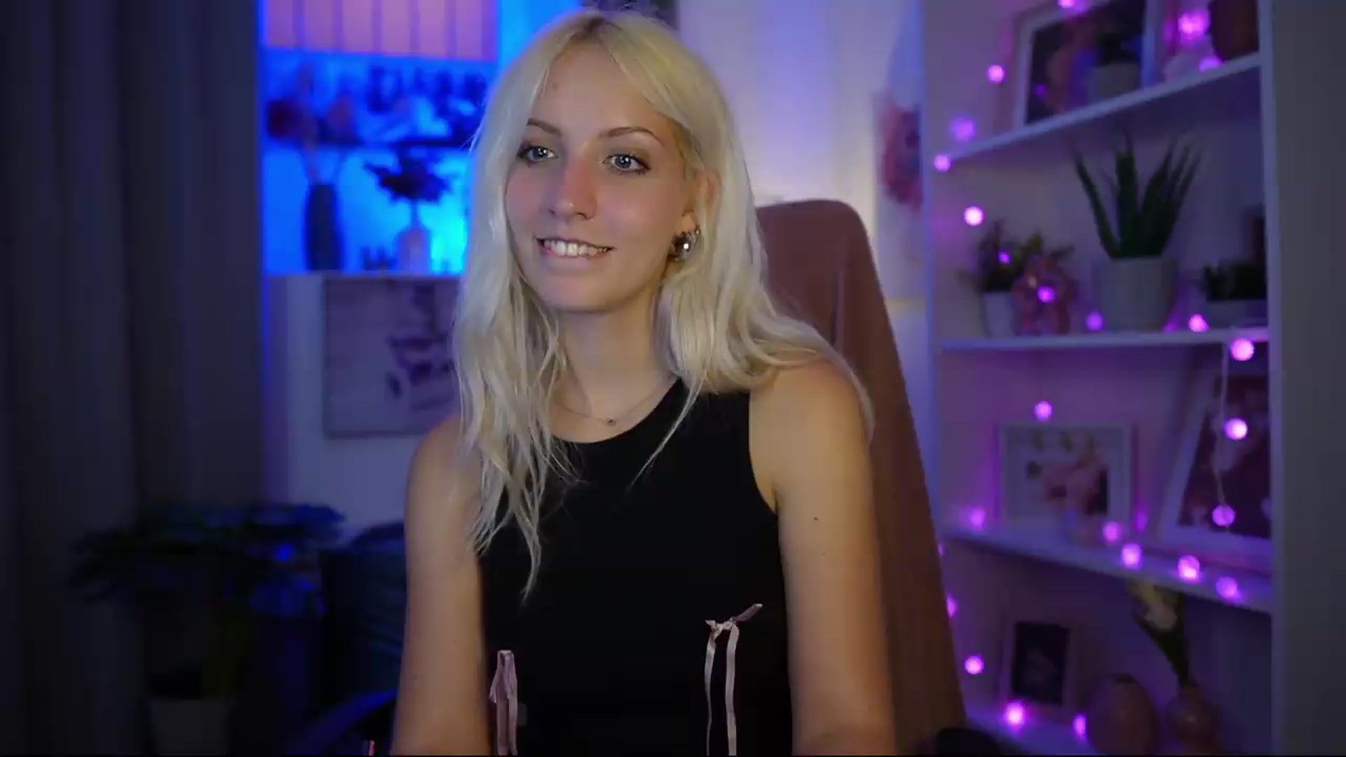 Gallery image thumbnail from Lucy_Cutie's myfreecams stream on, 06/27/2026, 22:55 image 9 of 20