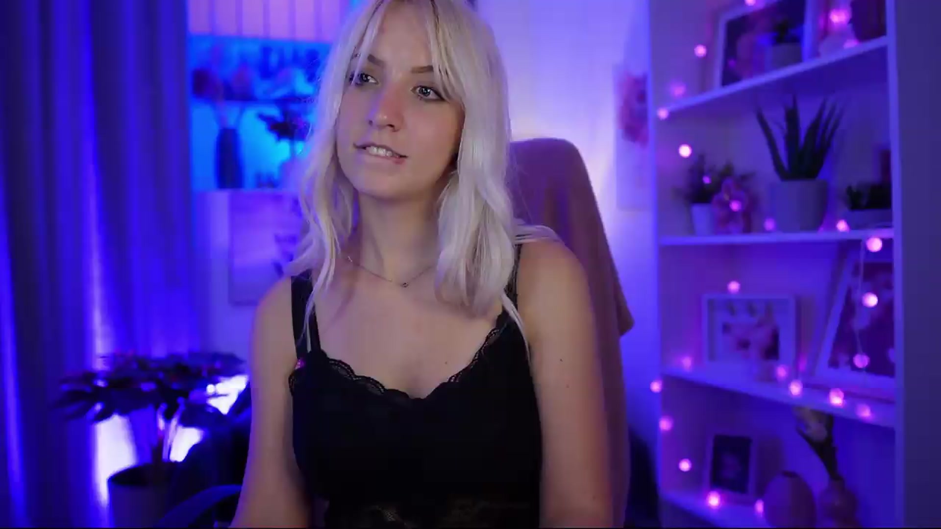 Gallery image thumbnail from Lucy_Cutie's myfreecams stream on, 06/28/2026, 22:47 image 20 of 20