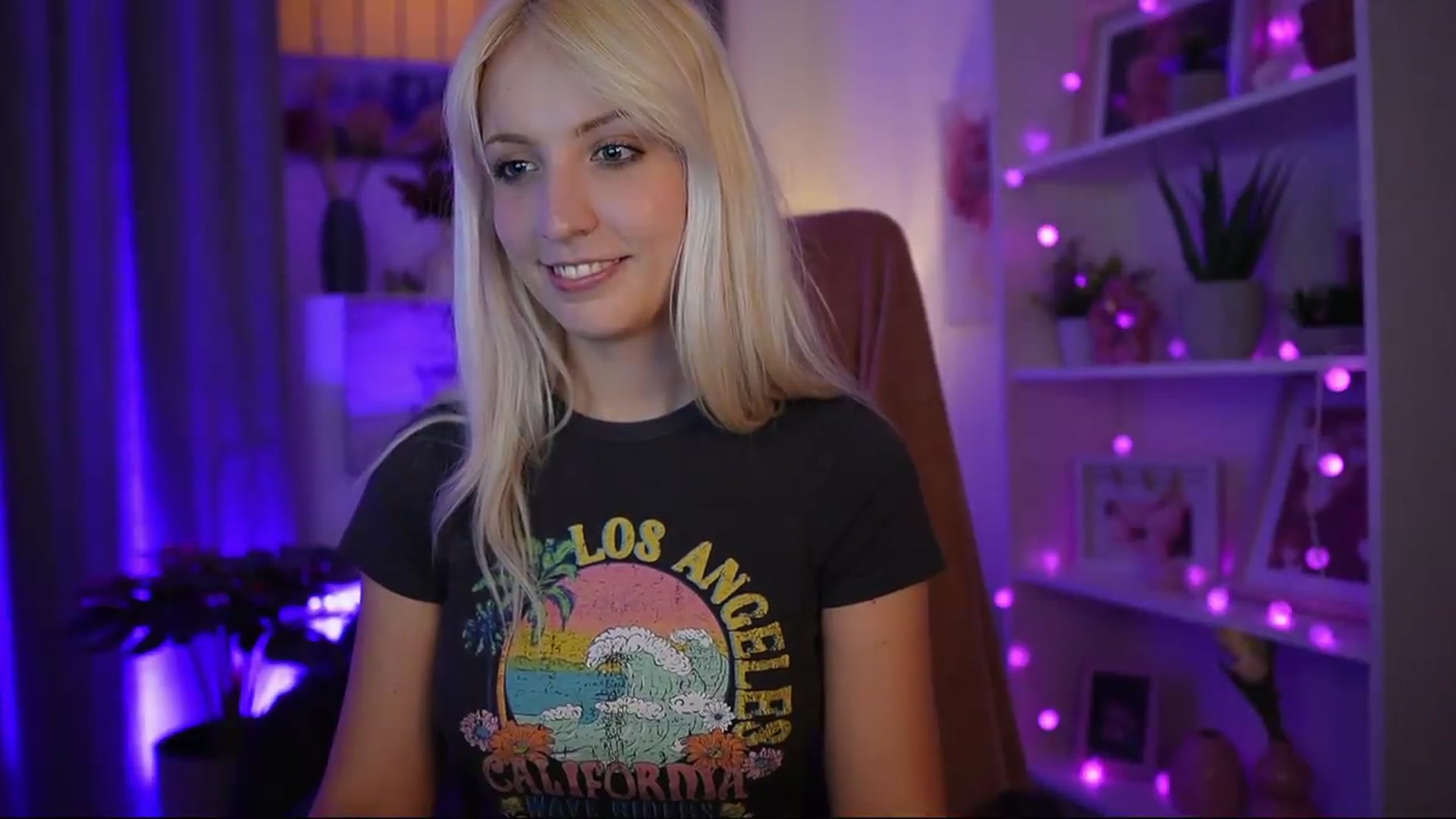 Gallery image thumbnail from Lucy_Cutie's myfreecams stream on, 07/02/2026, 19:28 image 19 of 20