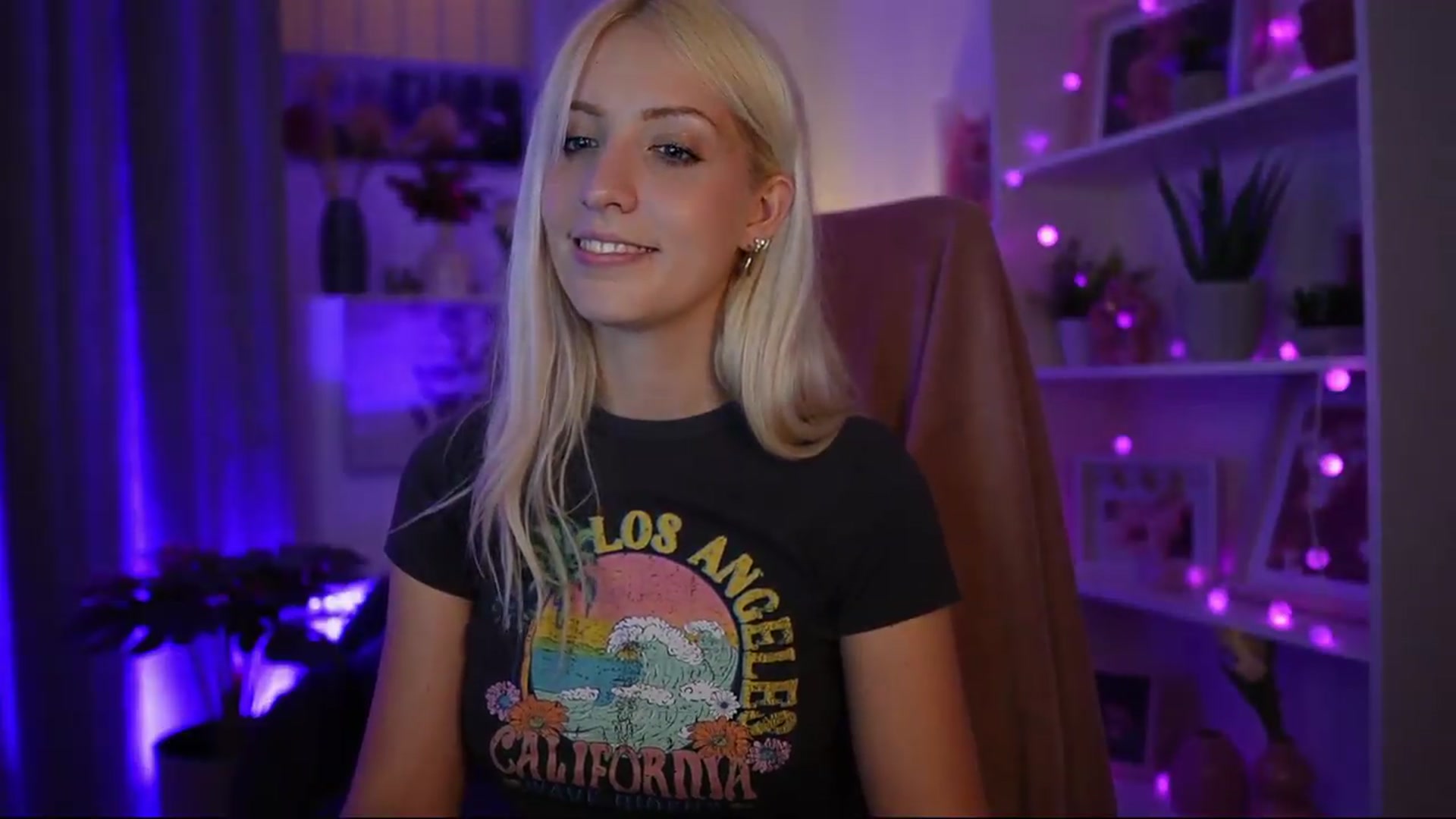 Gallery image thumbnail from Lucy_Cutie's myfreecams stream on, 07/02/2026, 19:28 image 13 of 20