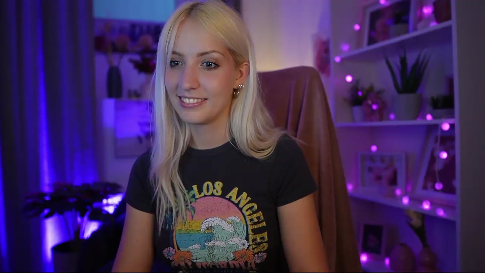Gallery image thumbnail from Lucy_Cutie's myfreecams stream on, 07/02/2026, 19:28 image 10 of 20