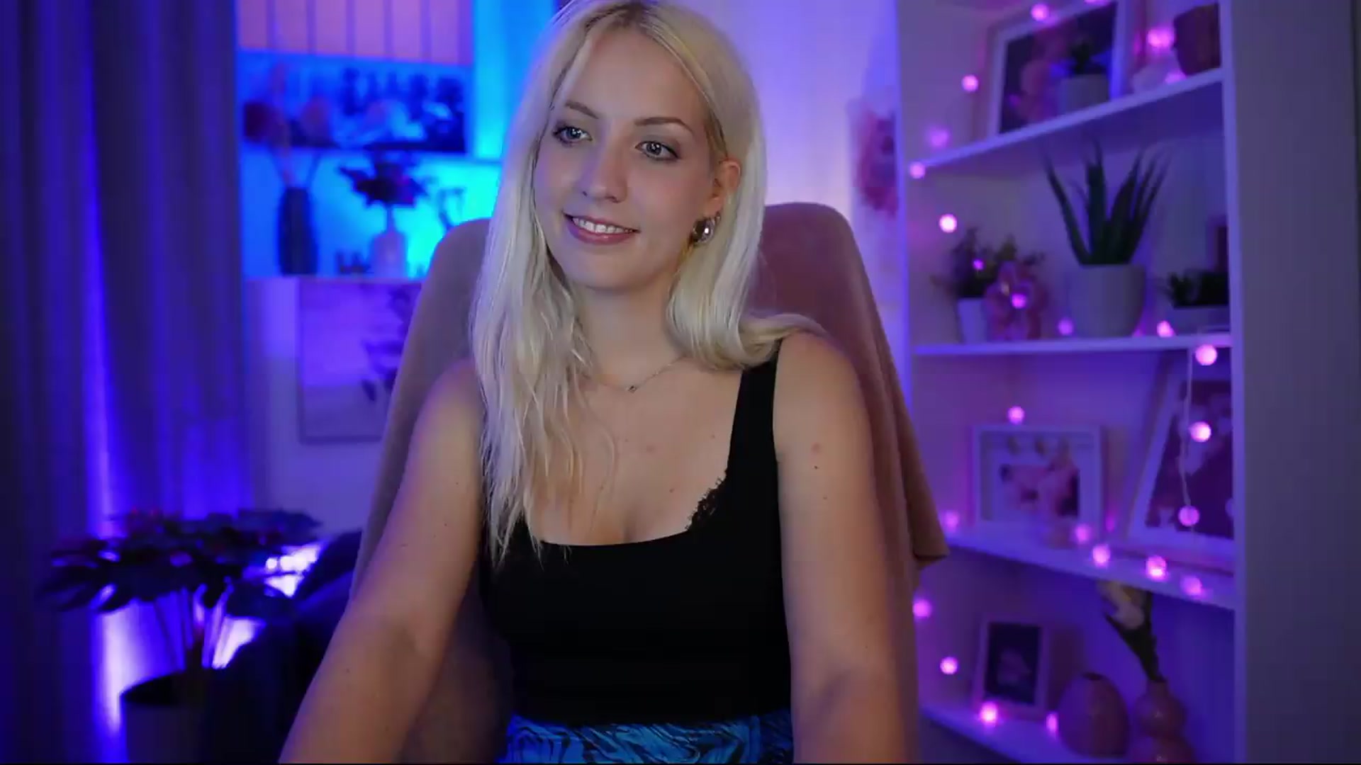 Gallery image thumbnail from Lucy_Cutie's myfreecams stream on, 07/05/2026, 22:26 image 1 of 20