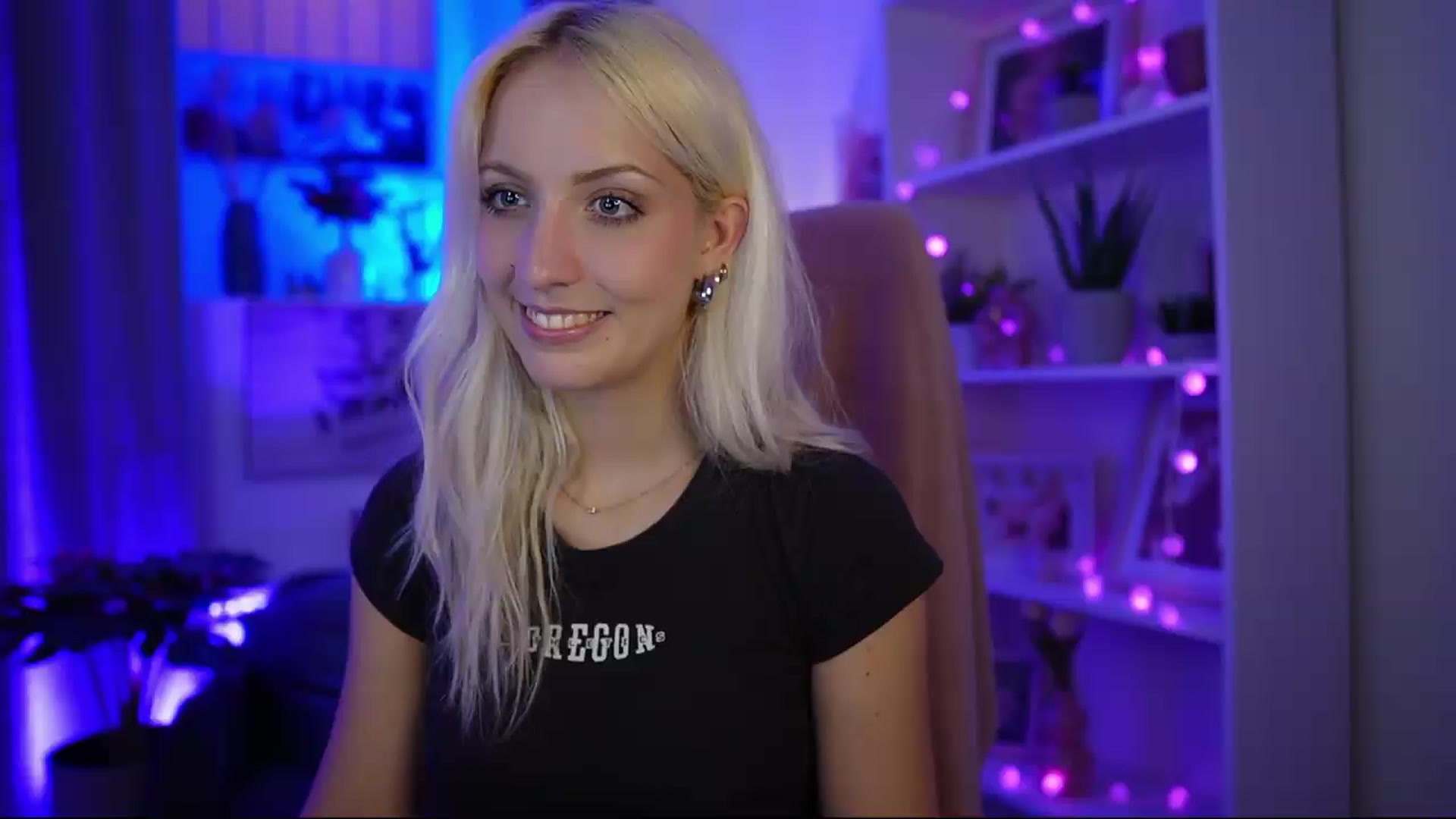 Gallery image thumbnail from Lucy_Cutie's myfreecams stream on, 07/11/2026, 20:20 image 20 of 20