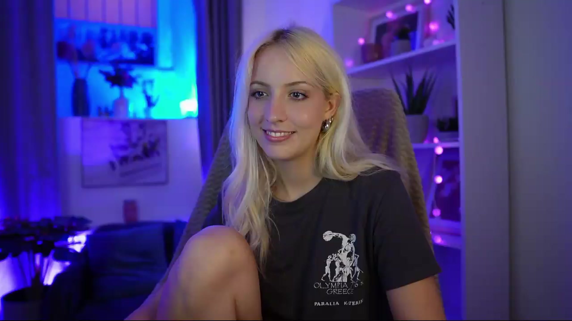 Gallery image thumbnail from Lucy_Cutie's myfreecams stream on, 07/15/2026, 21:02 image 12 of 20