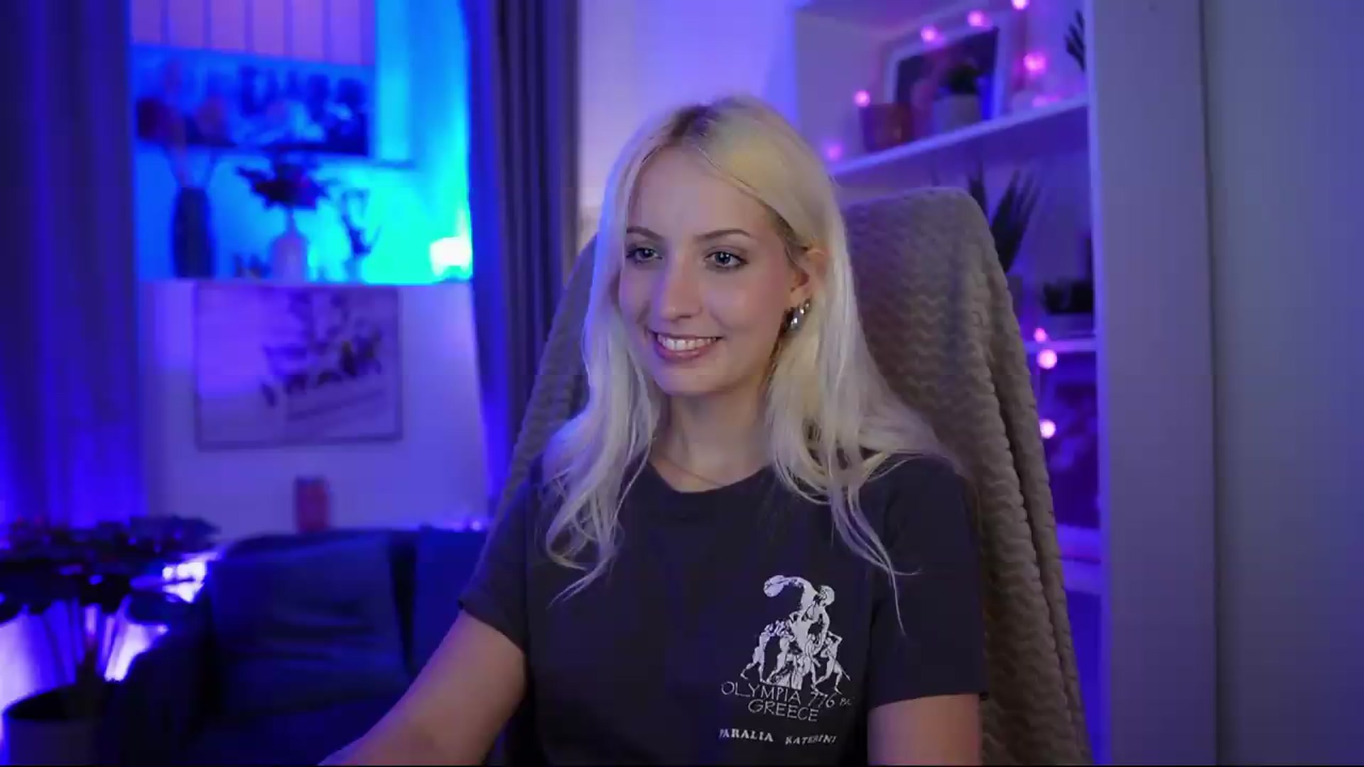 Gallery image thumbnail from Lucy_Cutie's myfreecams stream on, 07/15/2026, 21:02 image 3 of 20
