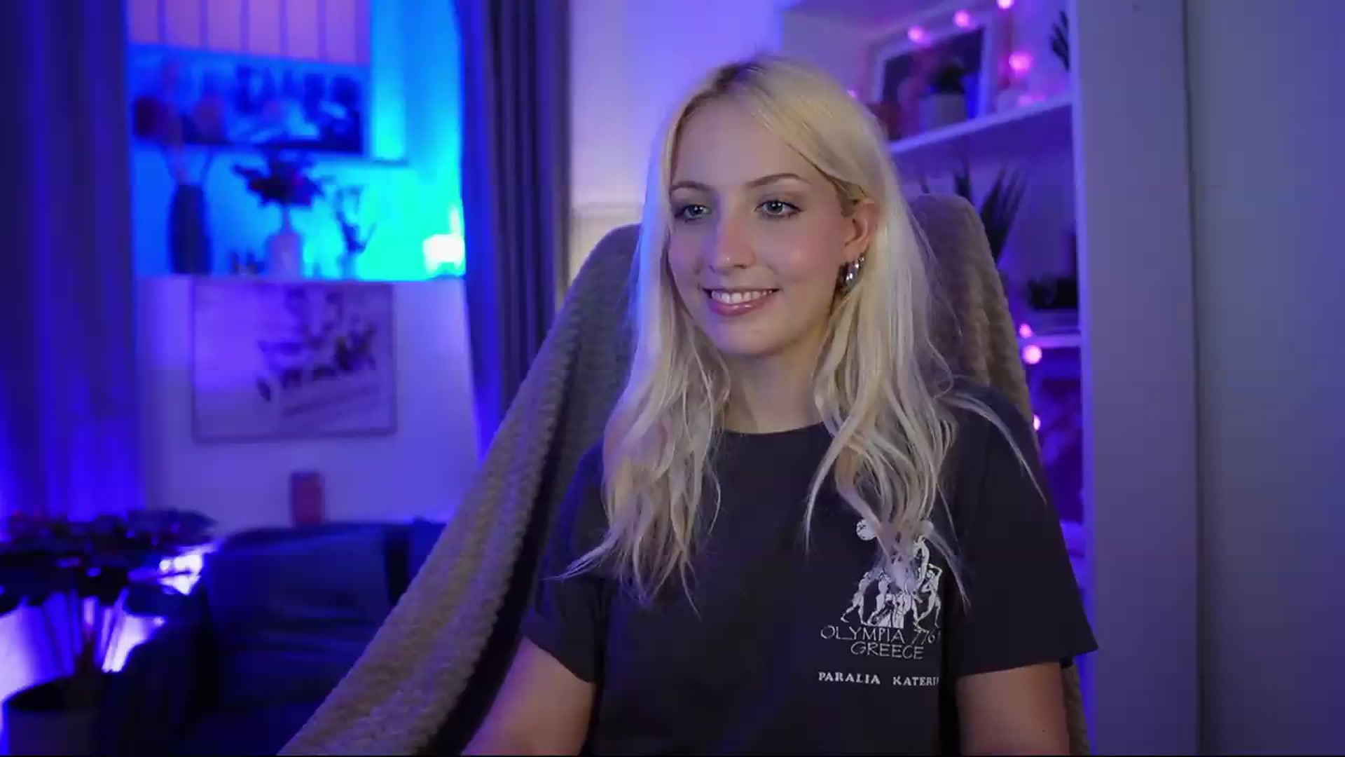 Gallery image thumbnail from Lucy_Cutie's myfreecams stream on, 07/15/2026, 21:02 image 6 of 20