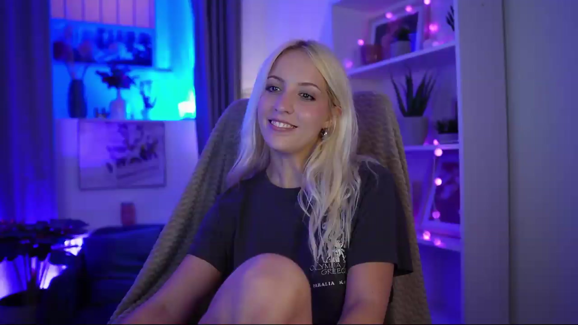 Gallery image thumbnail from Lucy_Cutie's myfreecams stream on, 07/15/2026, 21:02 image 20 of 20