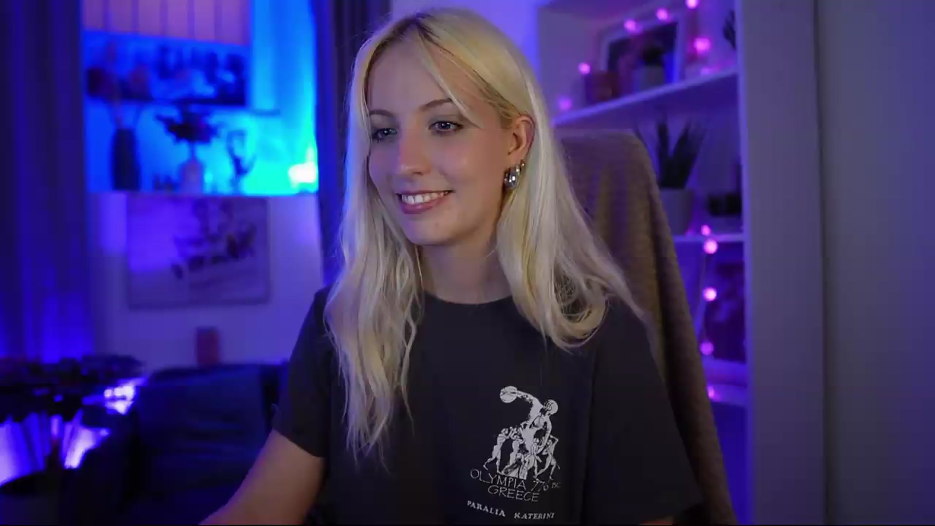 Gallery image thumbnail from Lucy_Cutie's myfreecams stream on, 07/15/2026, 22:31 image 11 of 20