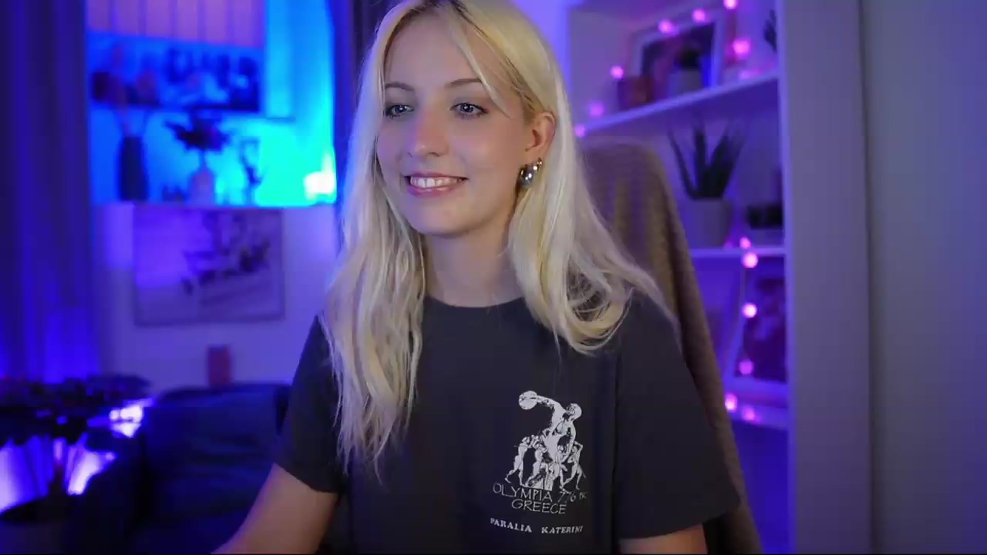 Gallery image thumbnail from Lucy_Cutie's myfreecams stream on, 07/15/2026, 22:31 image 10 of 20
