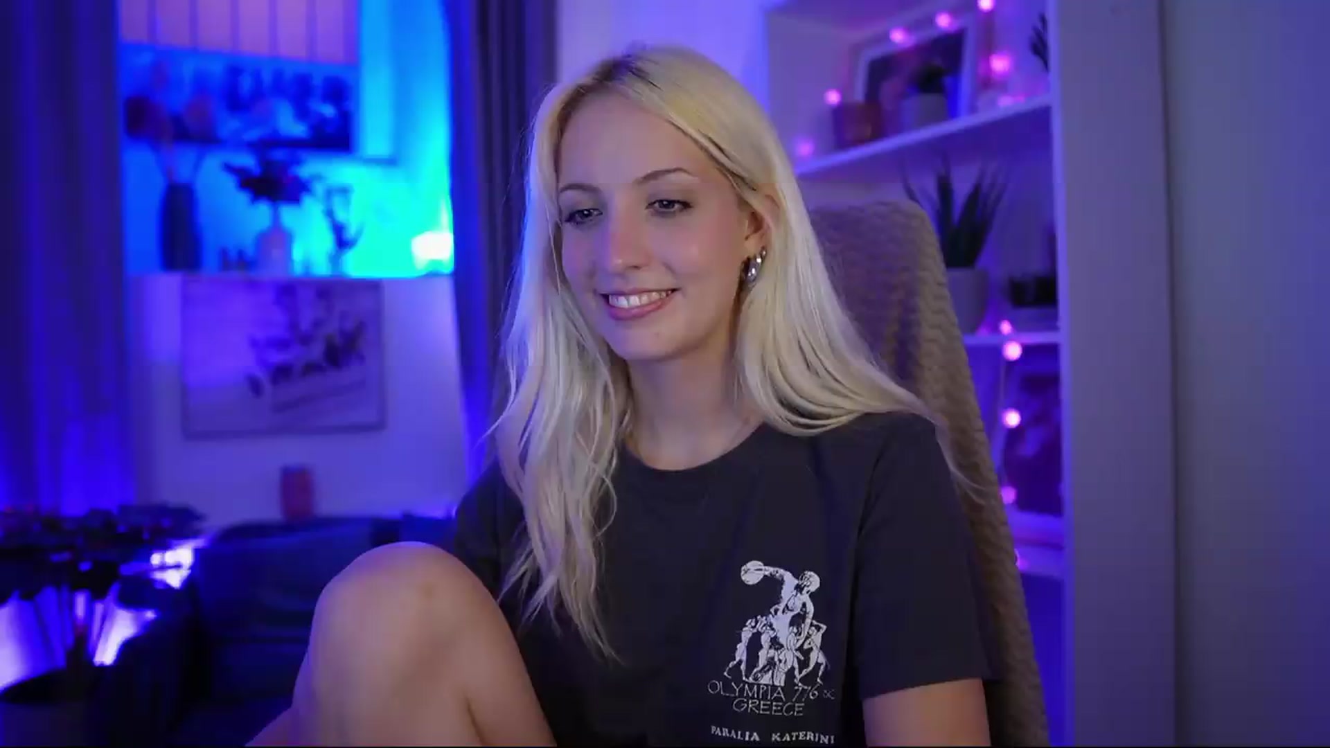 Gallery image thumbnail from Lucy_Cutie's myfreecams stream on, 07/15/2026, 22:31 image 2 of 20
