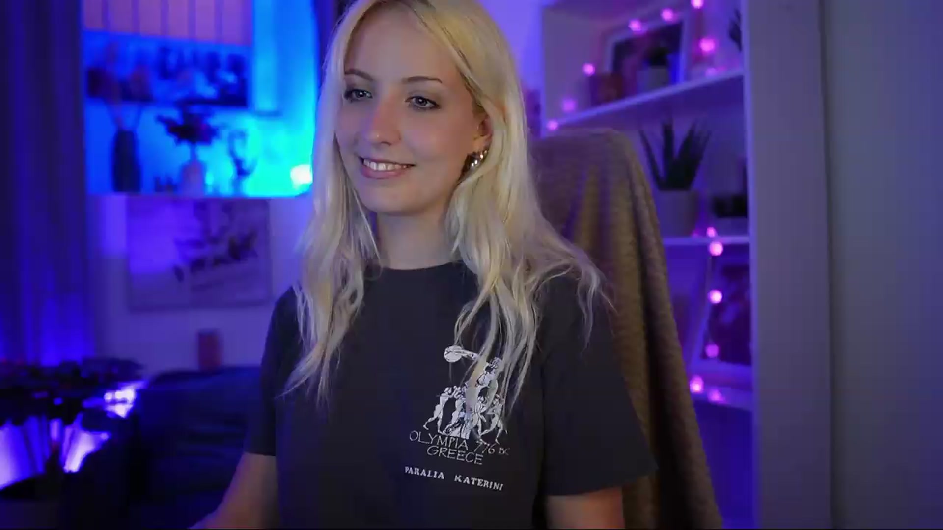 Gallery image thumbnail from Lucy_Cutie's myfreecams stream on, 07/15/2026, 22:31 image 19 of 20