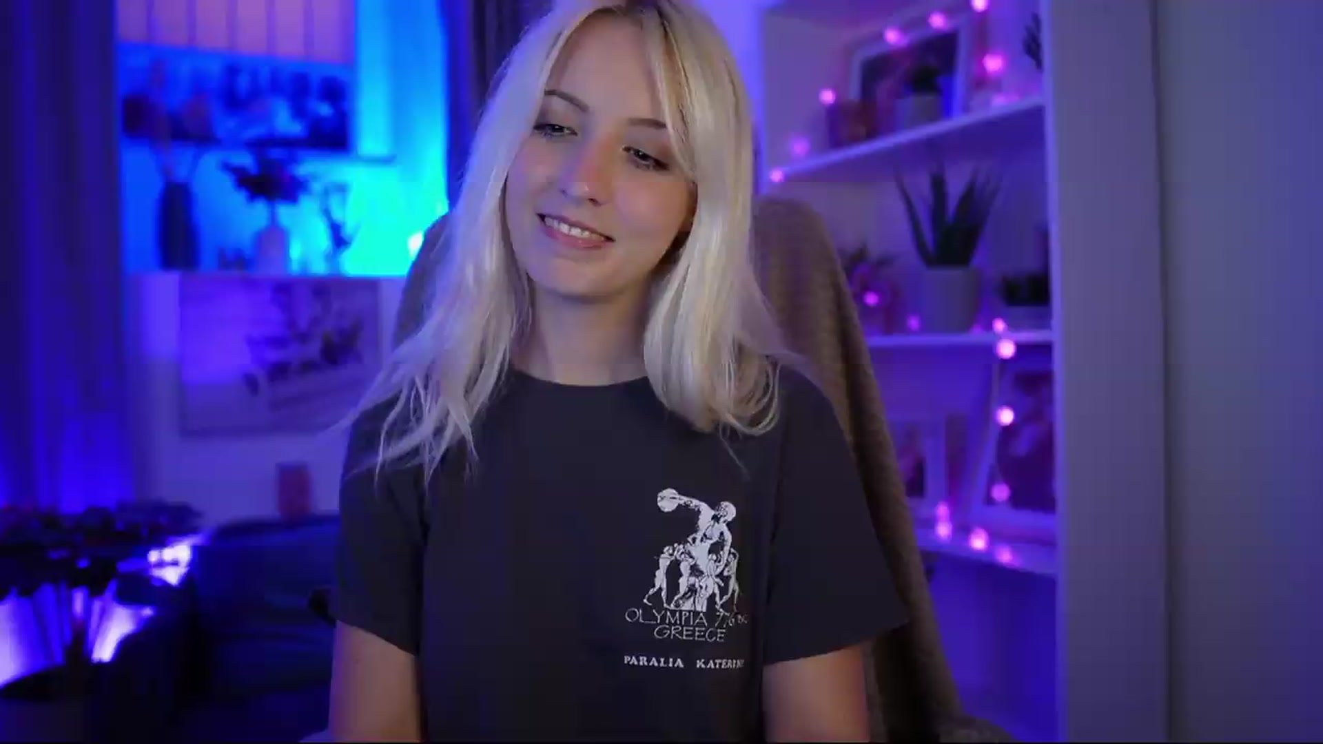 Gallery image thumbnail from Lucy_Cutie's myfreecams stream on, 07/15/2026, 22:31 image 9 of 20