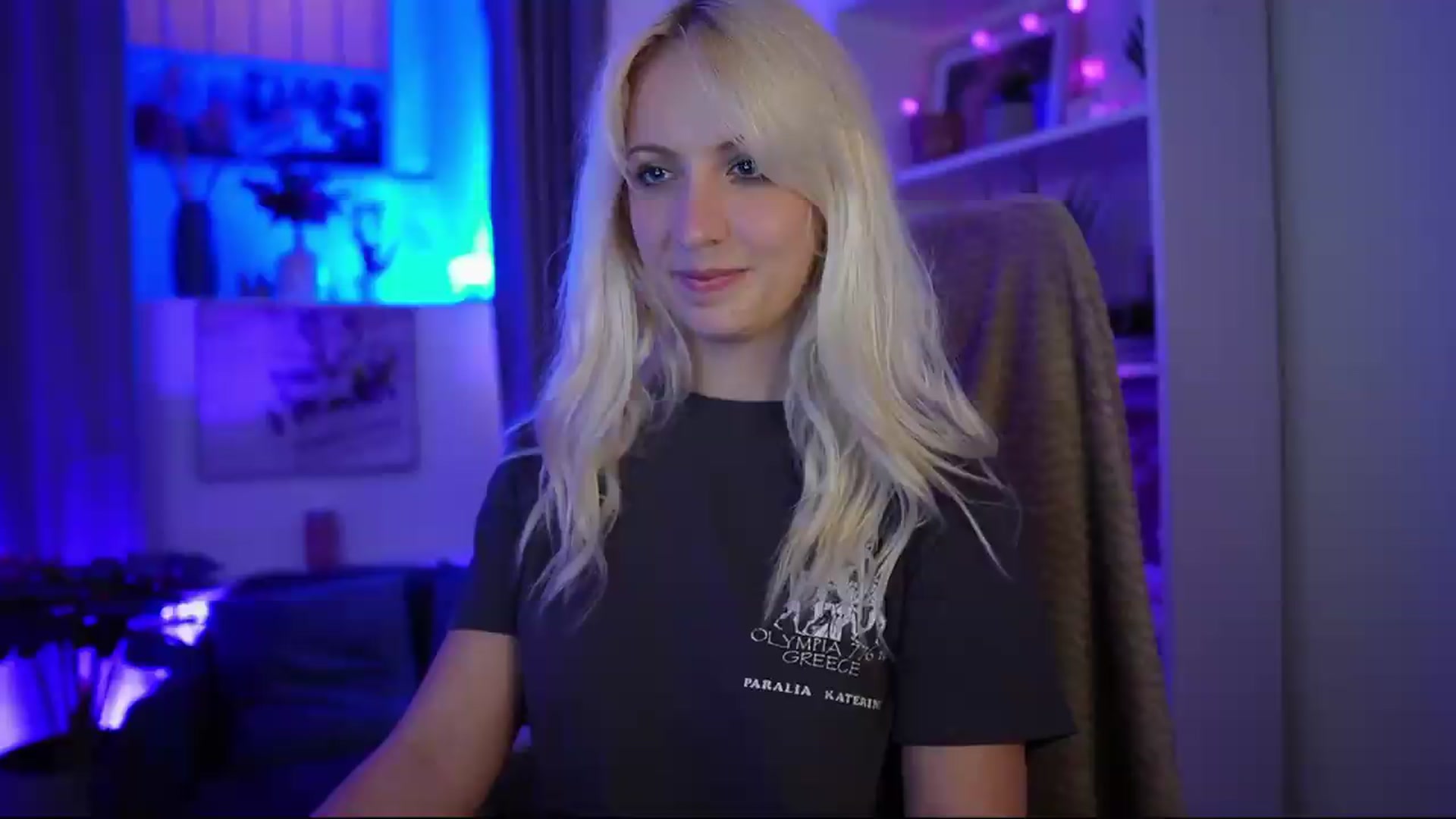 Gallery image thumbnail from Lucy_Cutie's myfreecams stream on, 07/15/2026, 22:31 image 18 of 20