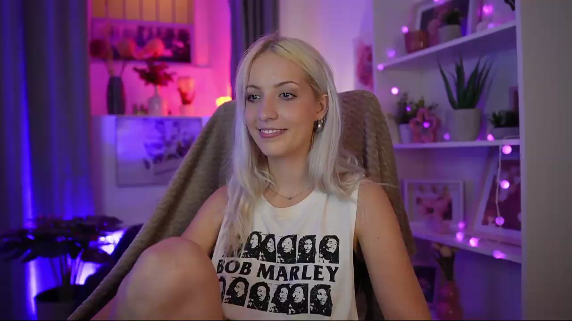 Gallery image thumbnail from Lucy_Cutie's myfreecams stream on, 07/22/2026, 21:58 image 7 of 20
