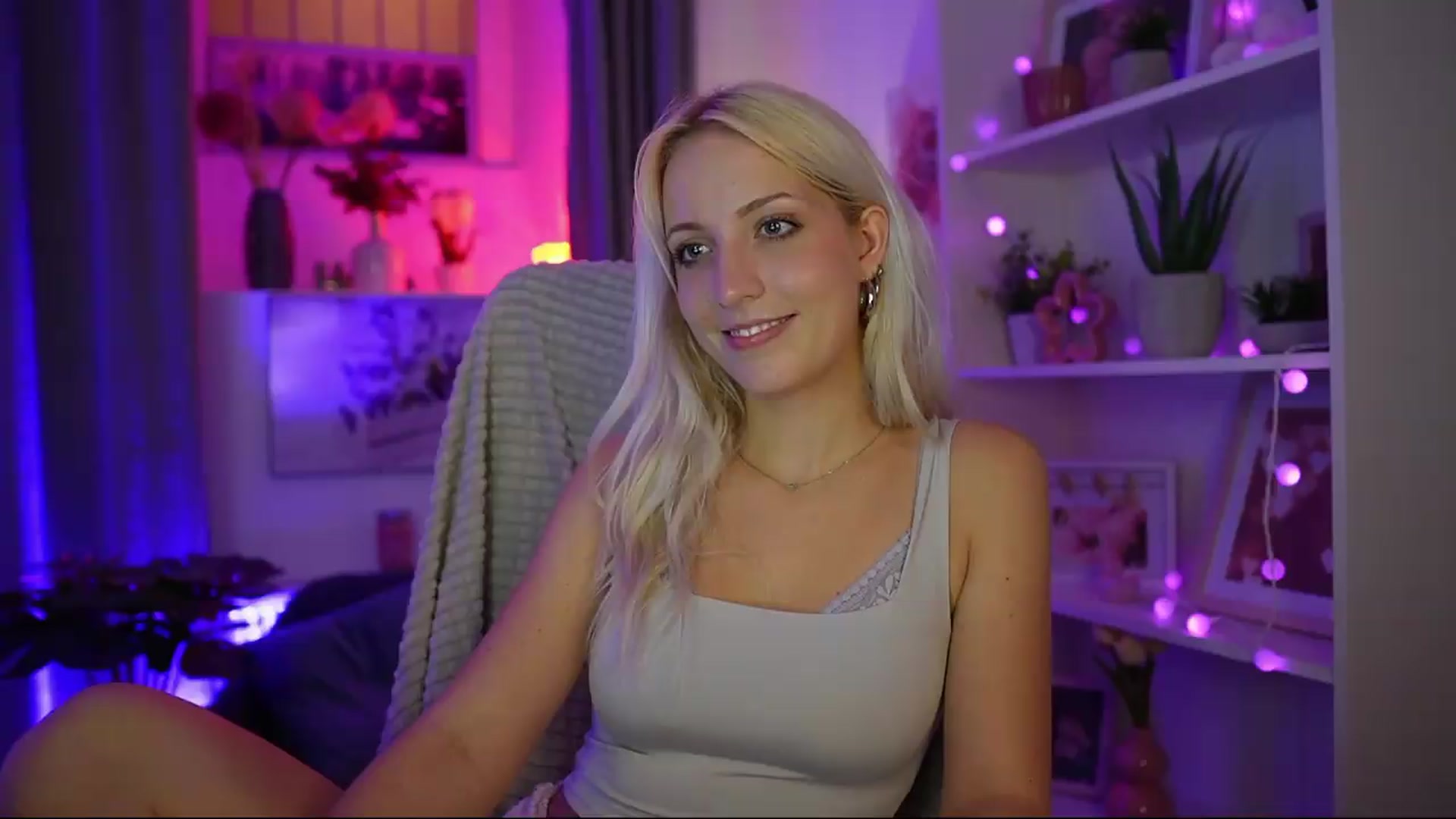Gallery image thumbnail from Lucy_Cutie's myfreecams stream on, 07/26/2026, 23:48 image 20 of 20