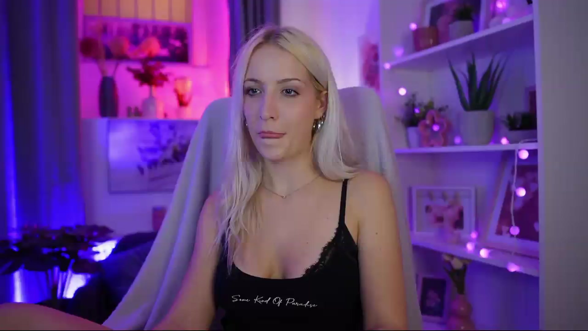 Gallery image thumbnail from Lucy_Cutie's myfreecams stream on, 07/28/2026, 19:45 image 12 of 20