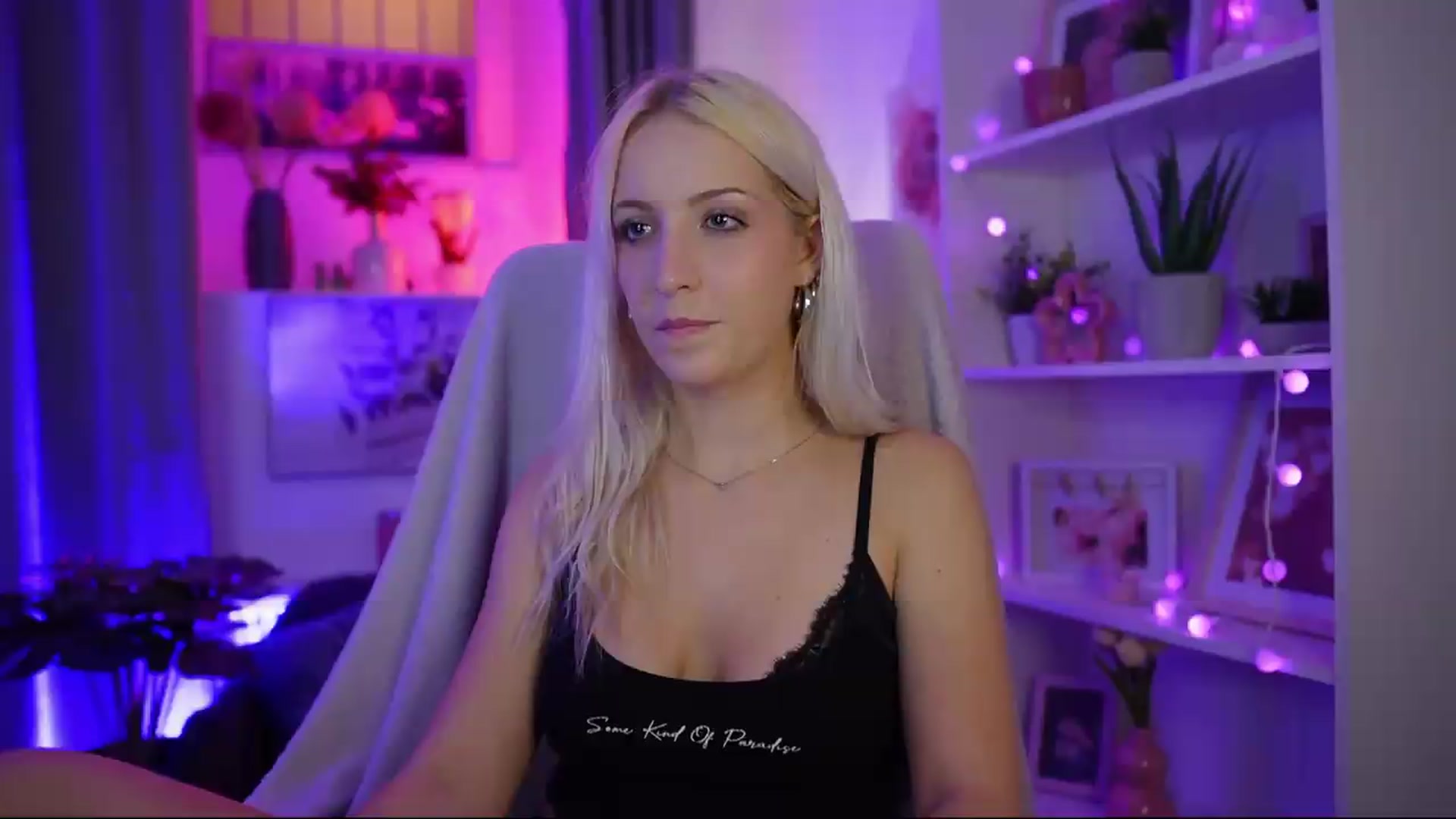 Gallery image thumbnail from Lucy_Cutie's myfreecams stream on, 07/28/2026, 19:45 image 11 of 20