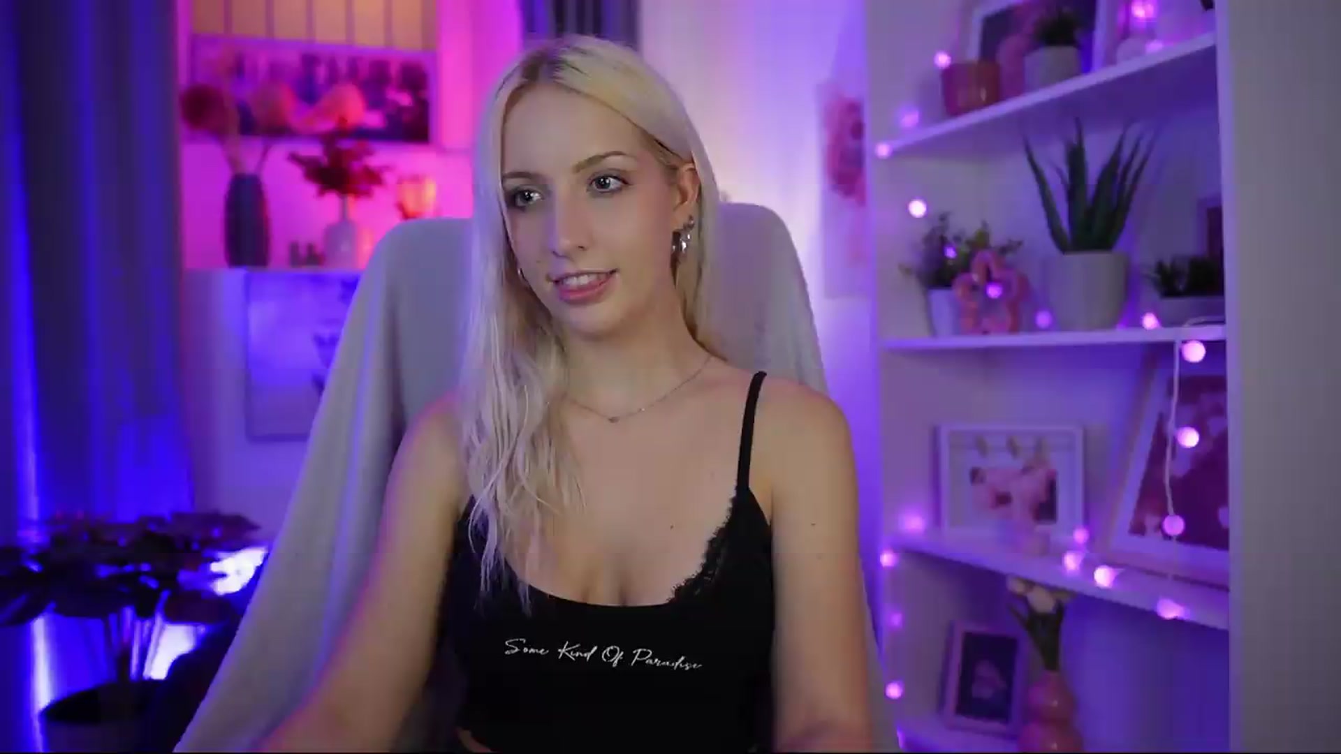 Gallery image thumbnail from Lucy_Cutie's myfreecams stream on, 07/28/2026, 19:45 image 9 of 20