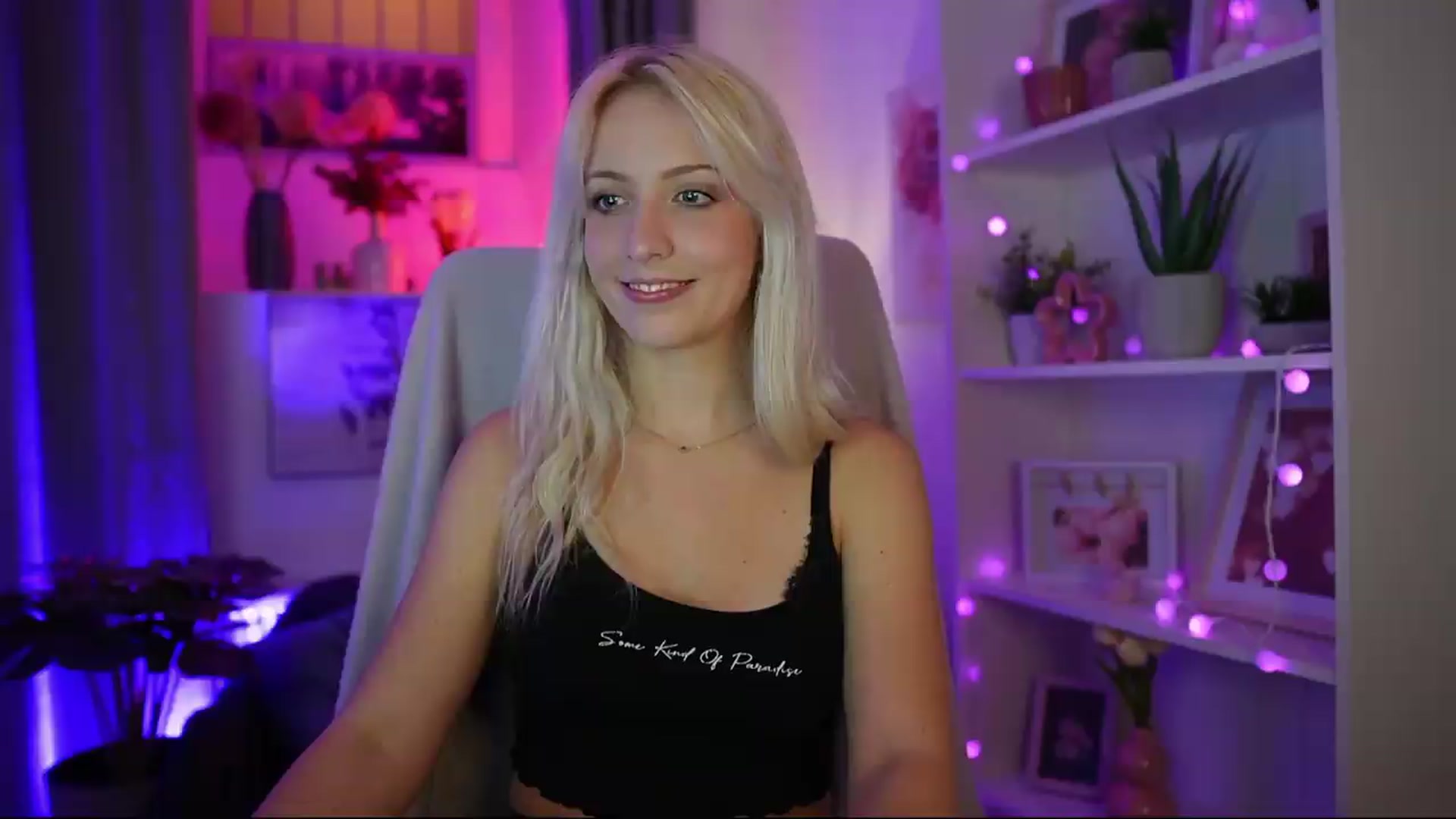 Gallery image thumbnail from Lucy_Cutie's myfreecams stream on, 07/28/2026, 20:15 image 2 of 20